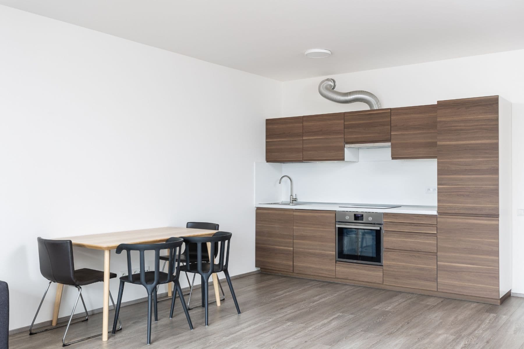 Pronájem bytu 1+kk 48 m², Olgy Havlové, Praha, Praha Pronájem bytu 1+kk 48 m², Olgy Havlové, Praha, Praha