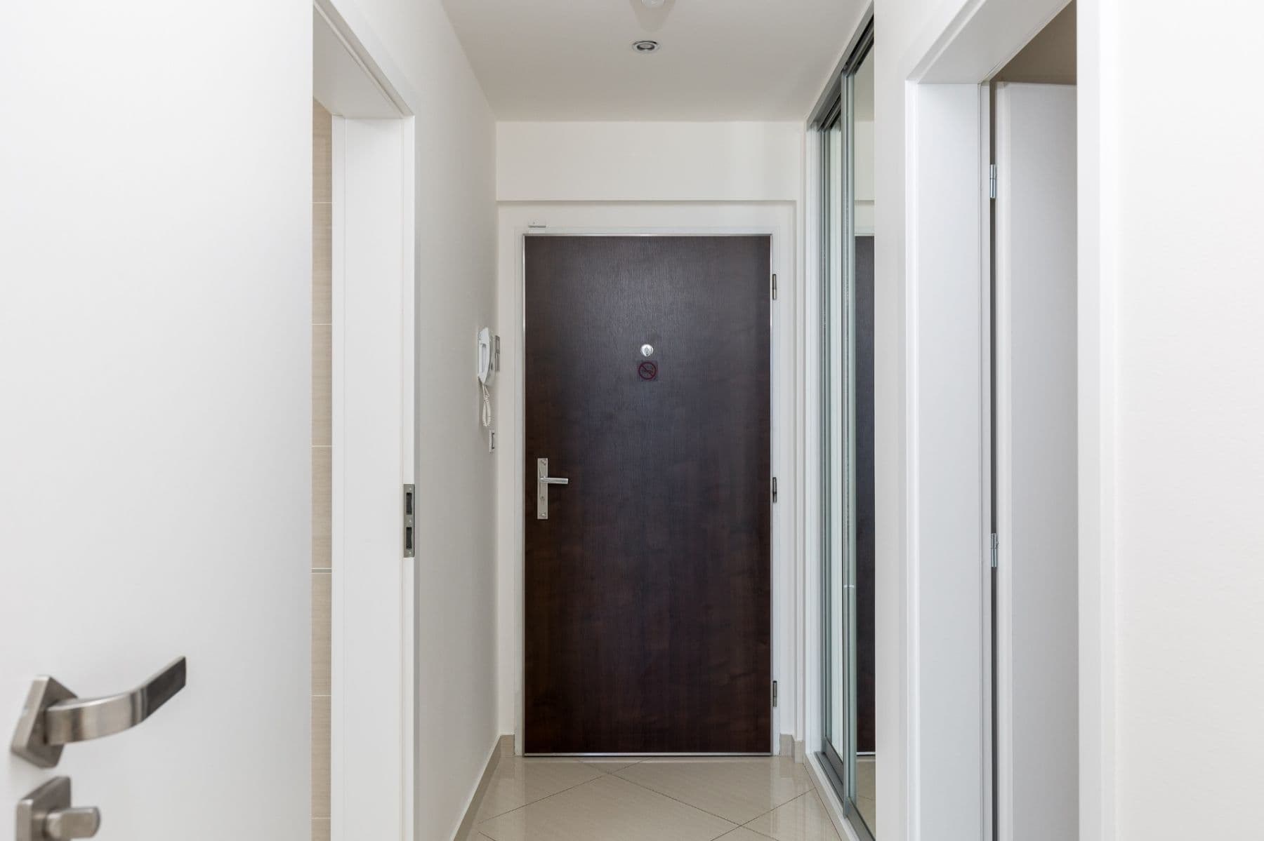 Pronájem bytu 1+kk 41 m², Olšanská, Praha, Praha Pronájem bytu 1+kk 41 m², Olšanská, Praha, Praha