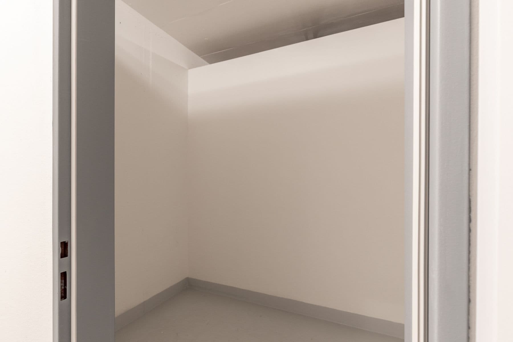 Pronájem bytu 1+kk 41 m², Olšanská, Praha, Praha Pronájem bytu 1+kk 41 m², Olšanská, Praha, Praha