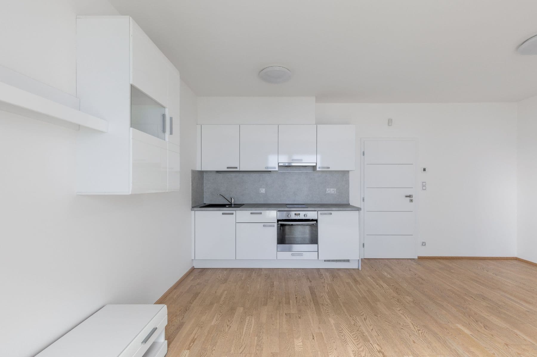Pronájem bytu 1+kk 41 m², Olšanská, Praha, Praha Pronájem bytu 1+kk 41 m², Olšanská, Praha, Praha