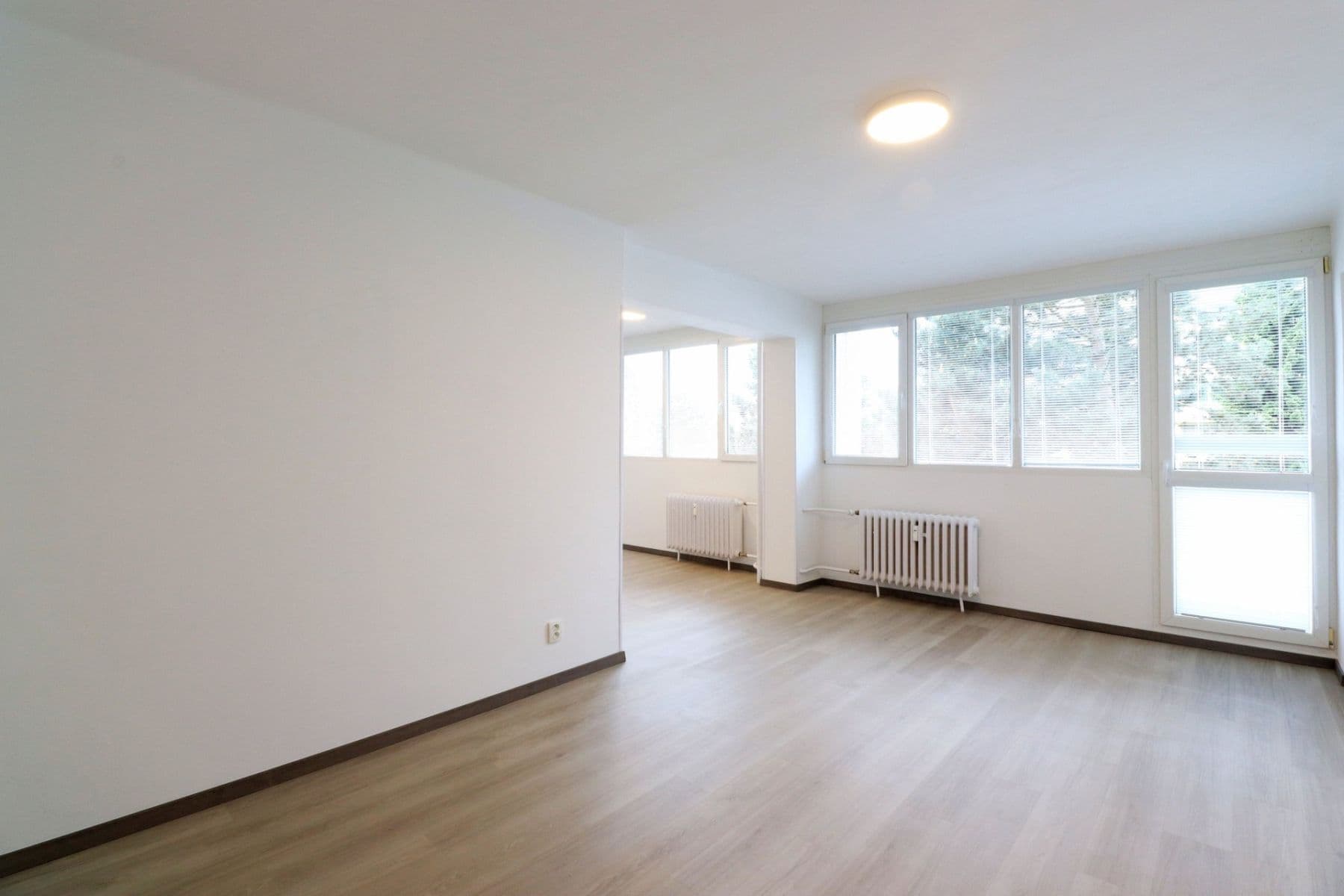 Pronájem bytu 1+kk 37 m², Jičínská, Mladá Boleslav, Středočeský kraj Pronájem bytu 1+kk 37 m², Jičínská, Mladá Boleslav, Středočeský kraj