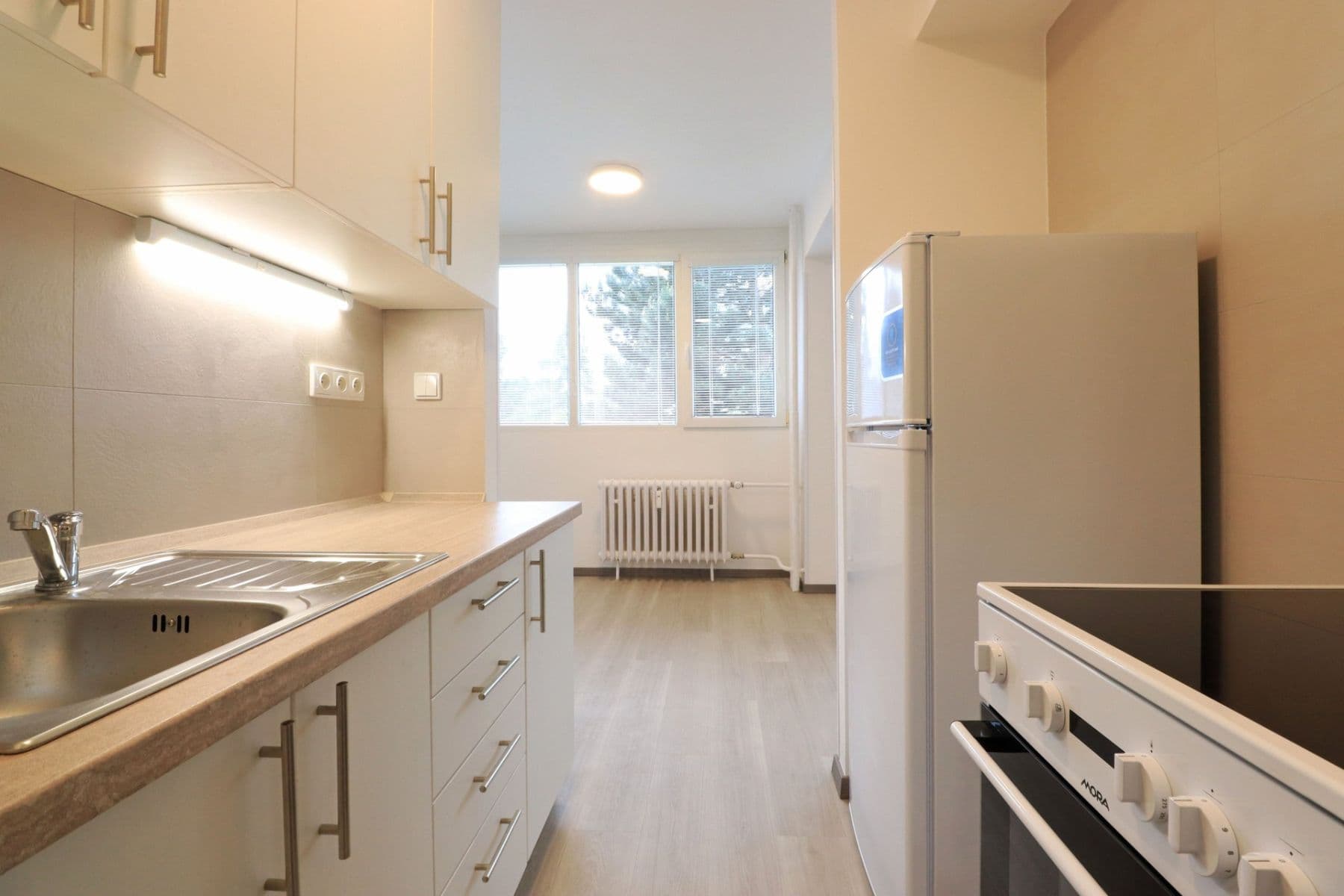 Pronájem bytu 1+kk 37 m², Jičínská, Mladá Boleslav, Středočeský kraj Pronájem bytu 1+kk 37 m², Jičínská, Mladá Boleslav, Středočeský kraj