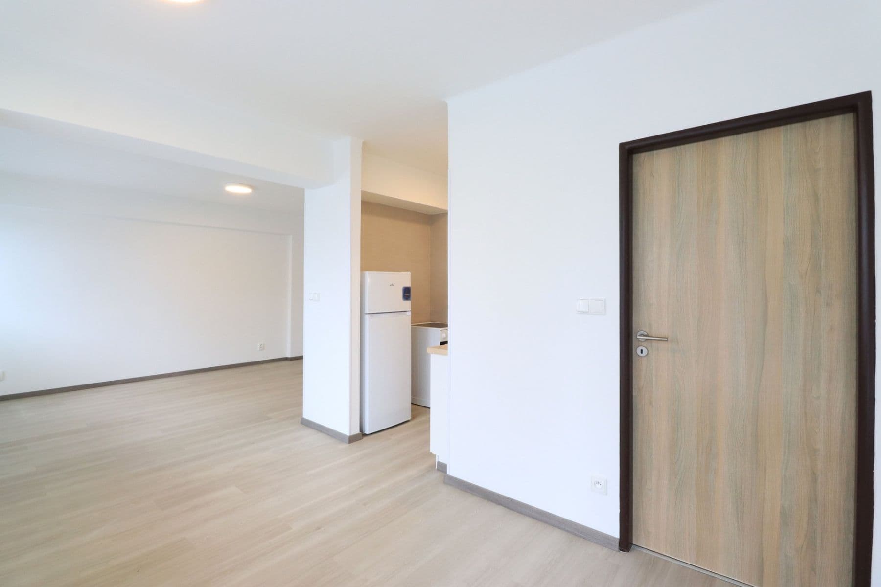 Pronájem bytu 1+kk 37 m², Jičínská, Mladá Boleslav, Středočeský kraj Pronájem bytu 1+kk 37 m², Jičínská, Mladá Boleslav, Středočeský kraj