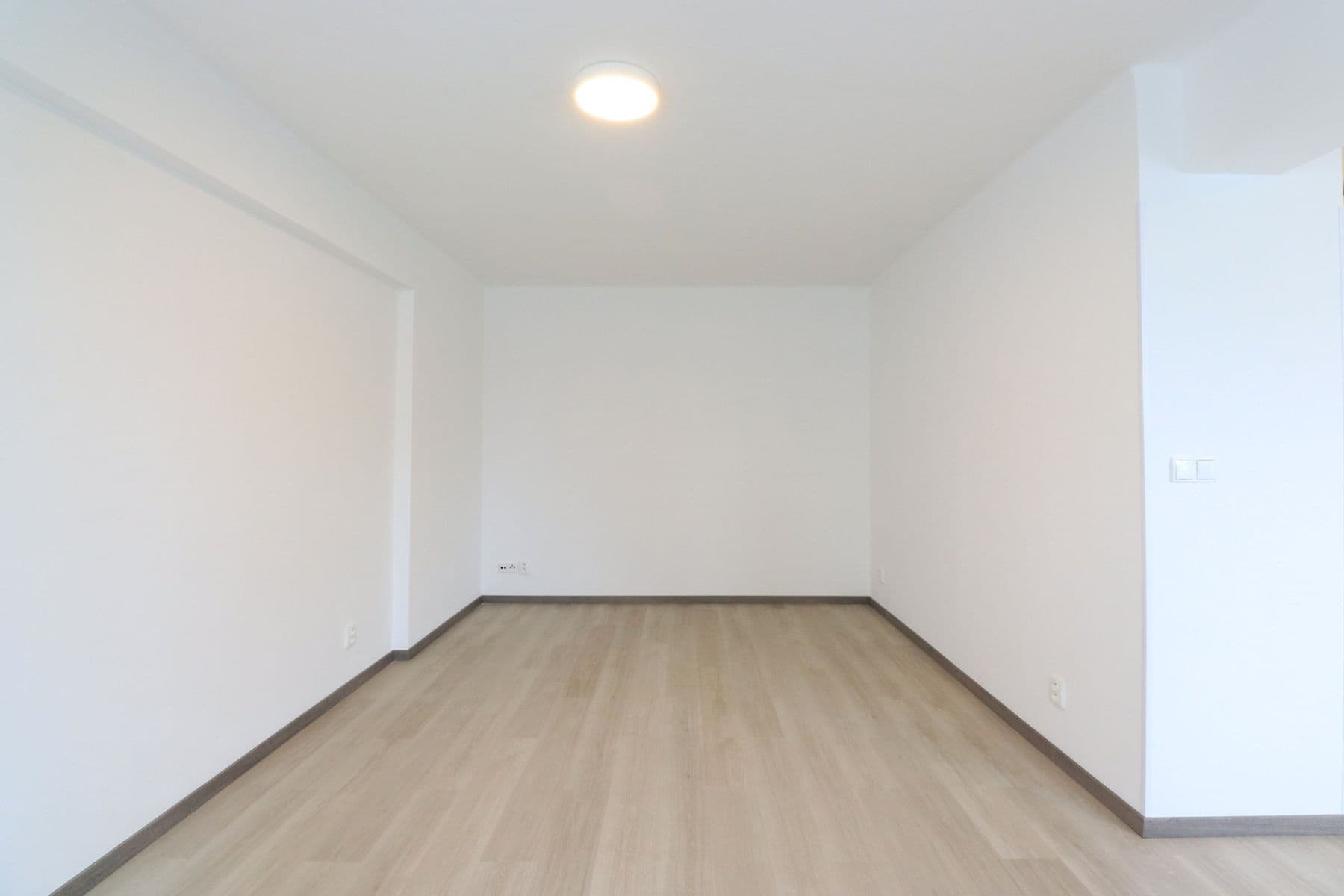 Pronájem bytu 1+kk 37 m², Jičínská, Mladá Boleslav, Středočeský kraj Pronájem bytu 1+kk 37 m², Jičínská, Mladá Boleslav, Středočeský kraj