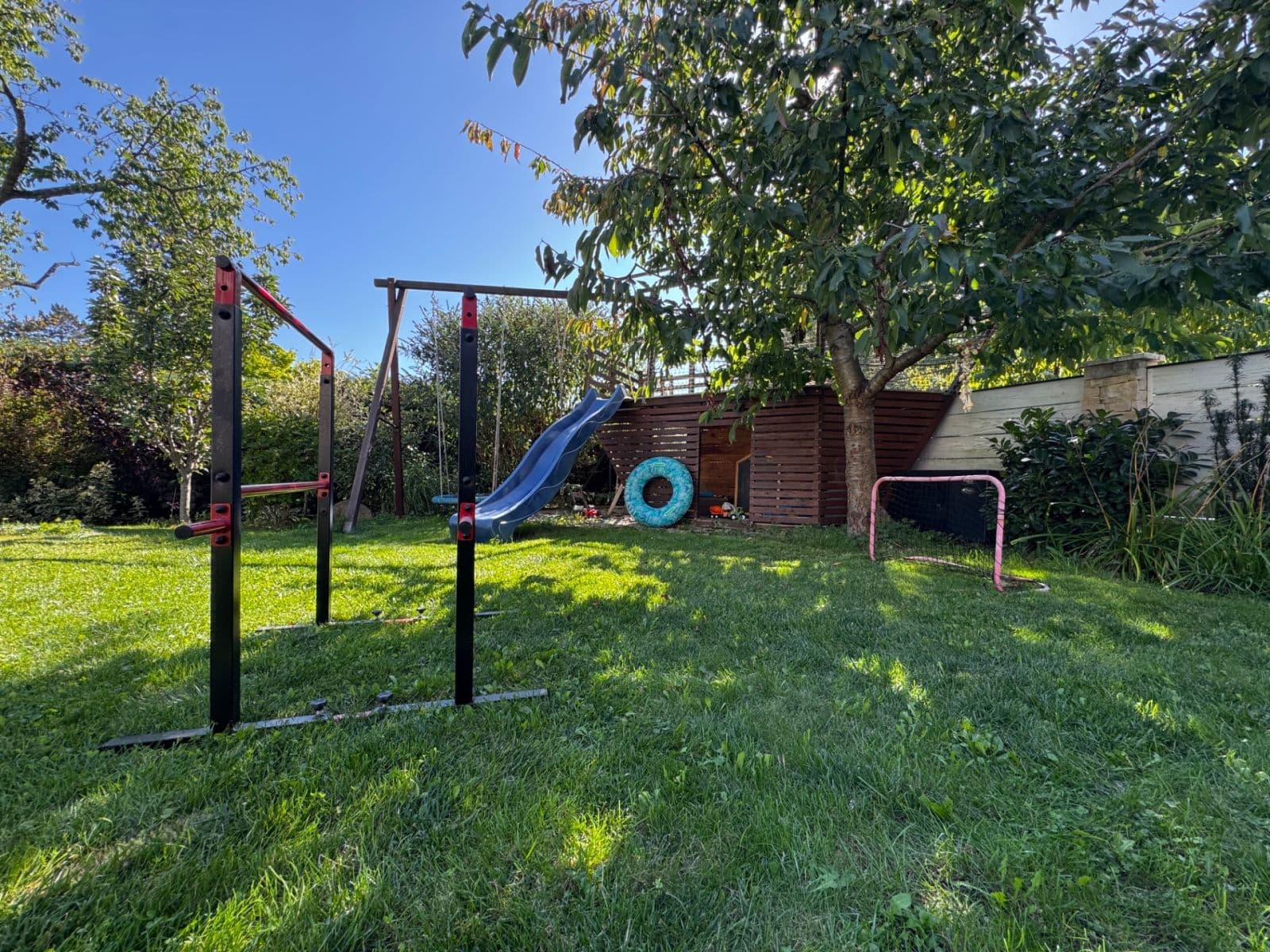 Prodej domu 228 m², pozemek 600 m², Vřesová, Ohrobec, Středočeský kraj Prodej domu 228 m², pozemek 600 m², Vřesová, Ohrobec, Středočeský kraj