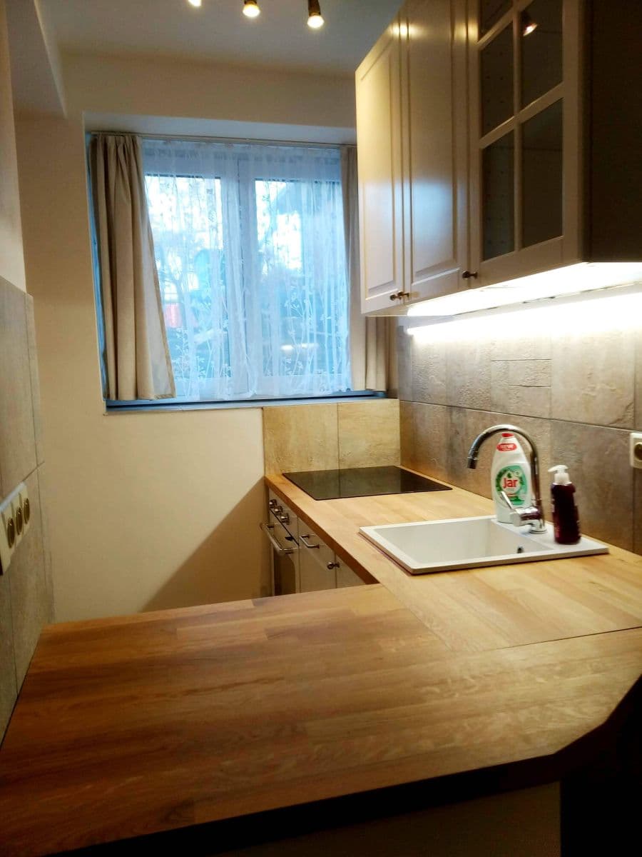 Pronájem bytu 2+kk 60 m², Hošťálkova, Praha, Praha Pronájem bytu 2+kk 60 m², Hošťálkova, Praha, Praha