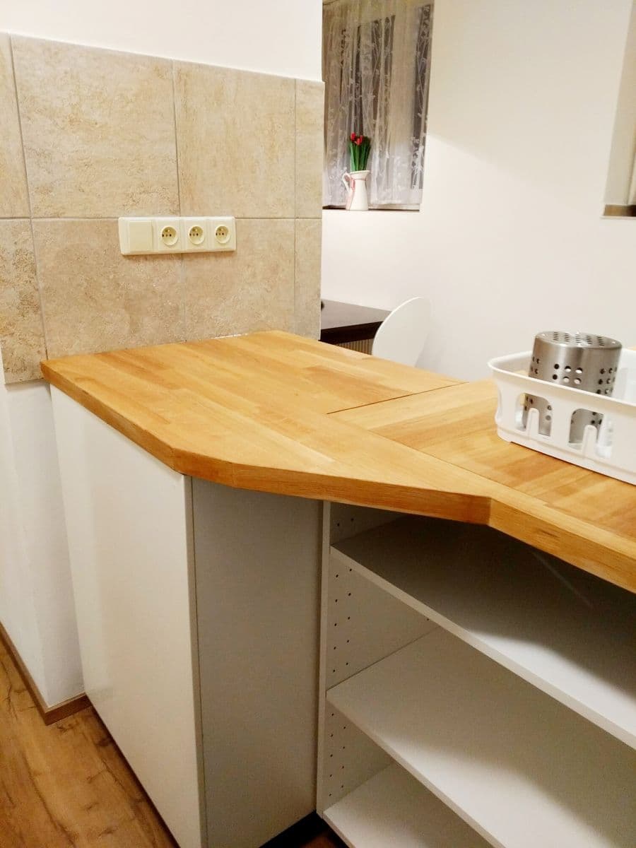 Pronájem bytu 2+kk 60 m², Hošťálkova, Praha, Praha Pronájem bytu 2+kk 60 m², Hošťálkova, Praha, Praha