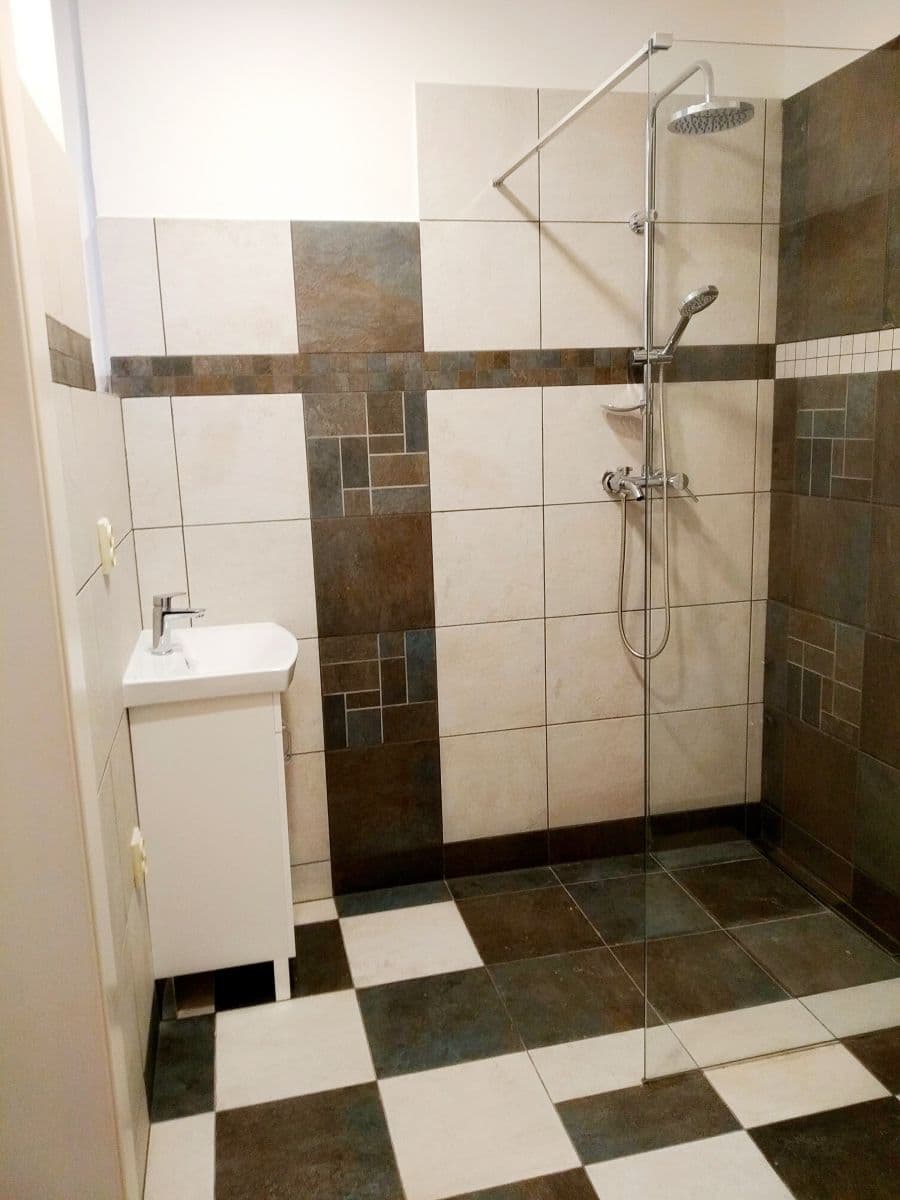 Pronájem bytu 2+kk 60 m², Hošťálkova, Praha, Praha Pronájem bytu 2+kk 60 m², Hošťálkova, Praha, Praha