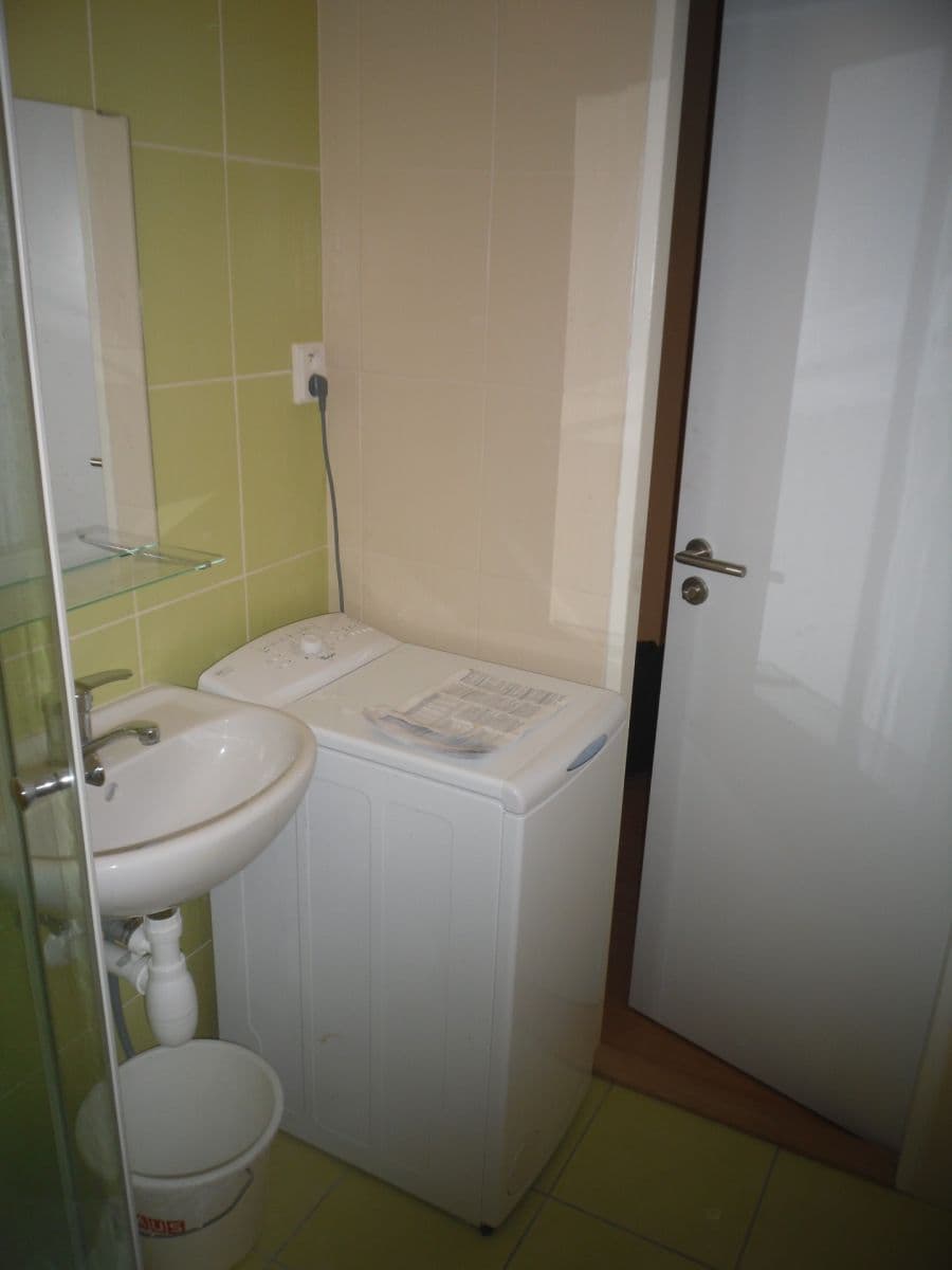 Prodej bytu 1+kk 45 m², Poznaňská, Praha, Praha Prodej bytu 1+kk 45 m², Poznaňská, Praha, Praha