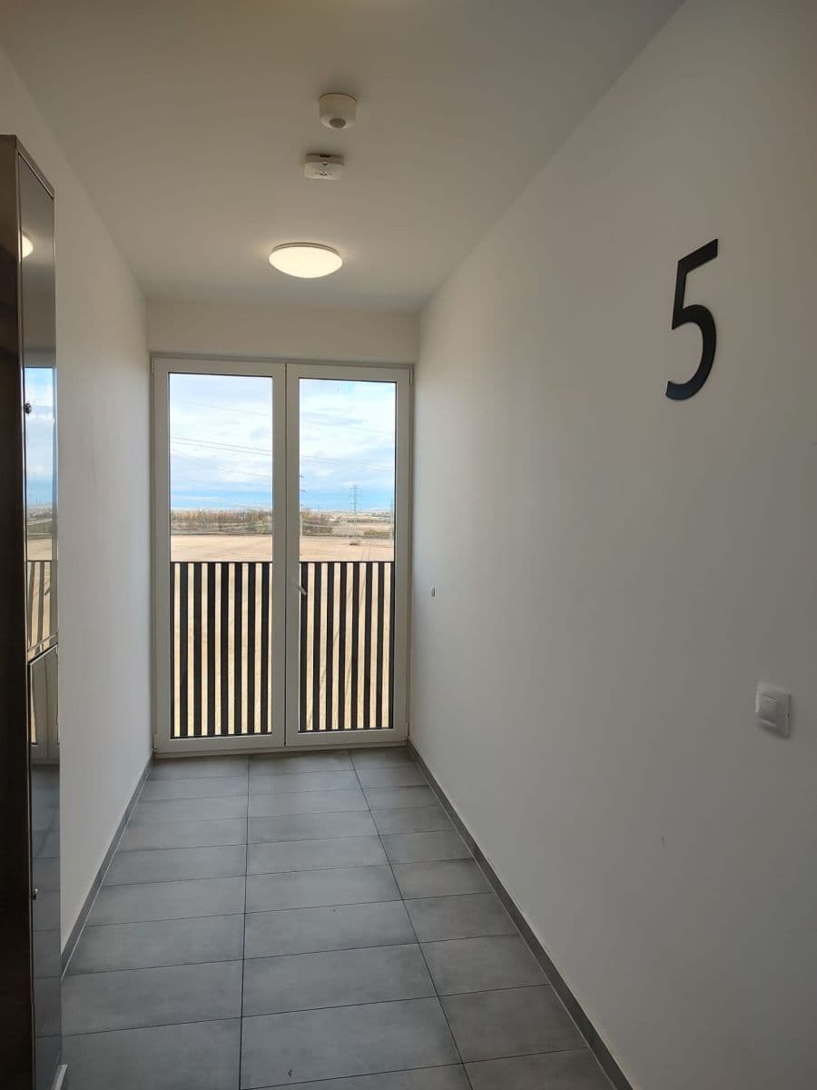 Pronájem bytu 2+kk 49 m², Bohumila Landy, Kladno, Středočeský kraj Pronájem bytu 2+kk 49 m², Bohumila Landy, Kladno, Středočeský kraj