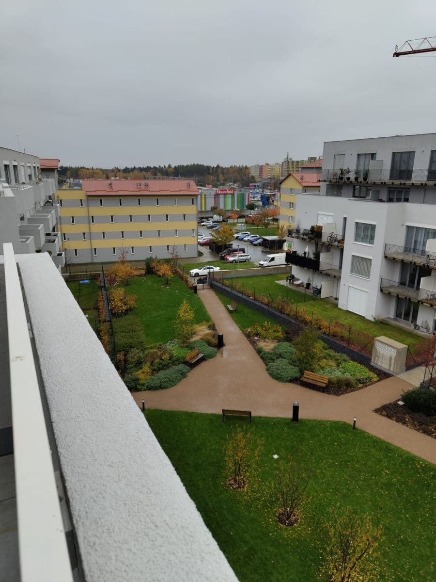 Pronájem bytu 2+kk 49 m², Bohumila Landy, Kladno, Středočeský kraj Pronájem bytu 2+kk 49 m², Bohumila Landy, Kladno, Středočeský kraj