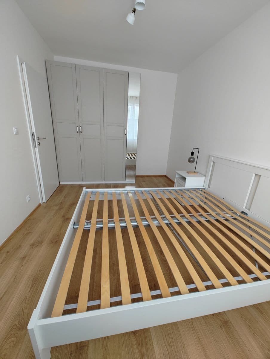 Pronájem bytu 2+kk 49 m², Bohumila Landy, Kladno, Středočeský kraj Pronájem bytu 2+kk 49 m², Bohumila Landy, Kladno, Středočeský kraj