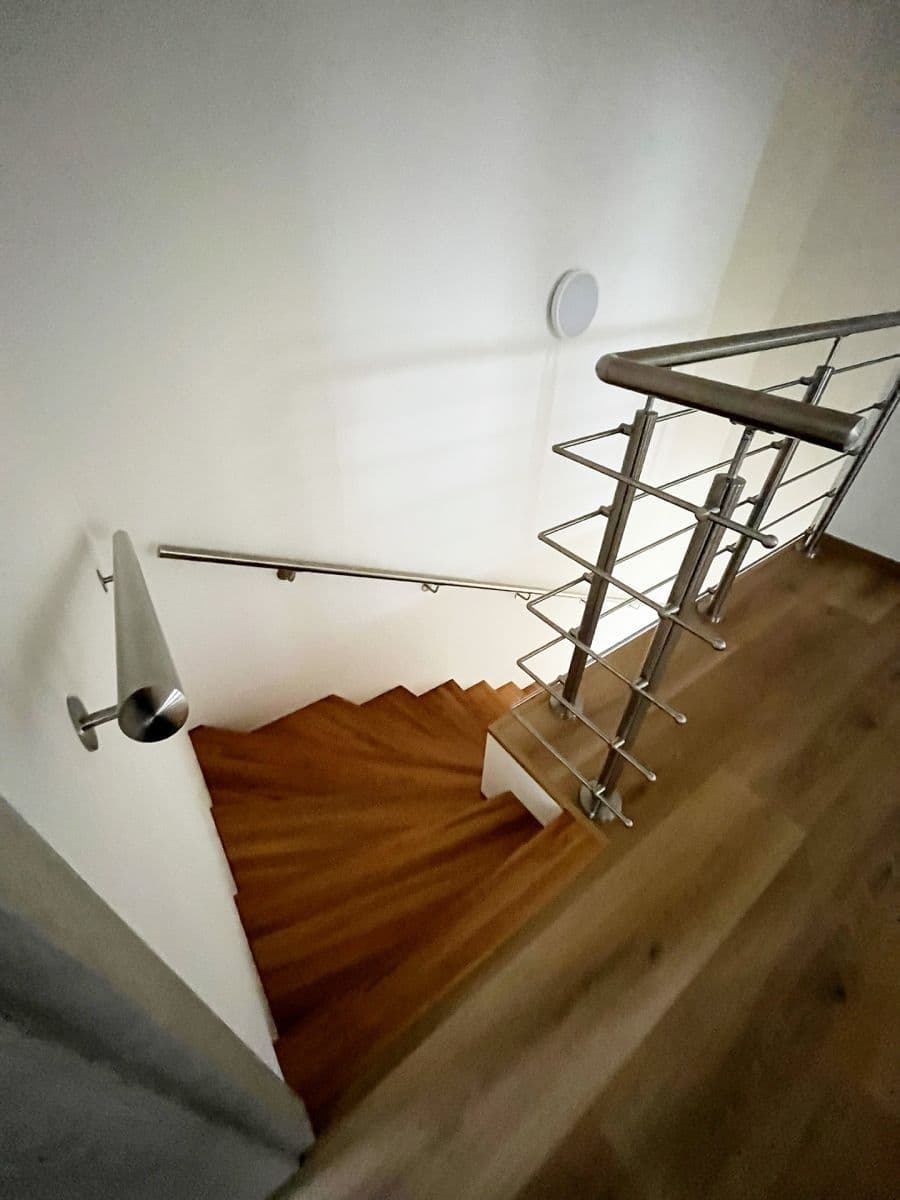 Pronájem domu 143 m², pozemek 539 m², Sázavská, Nespeky, Středočeský kraj Pronájem domu 143 m², pozemek 539 m², Sázavská, Nespeky, Středočeský kraj