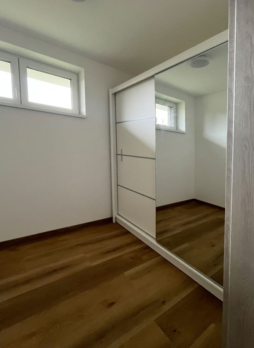 Pronájem domu 143 m², pozemek 539 m², Sázavská, Nespeky, Středočeský kraj Pronájem domu 143 m², pozemek 539 m², Sázavská, Nespeky, Středočeský kraj