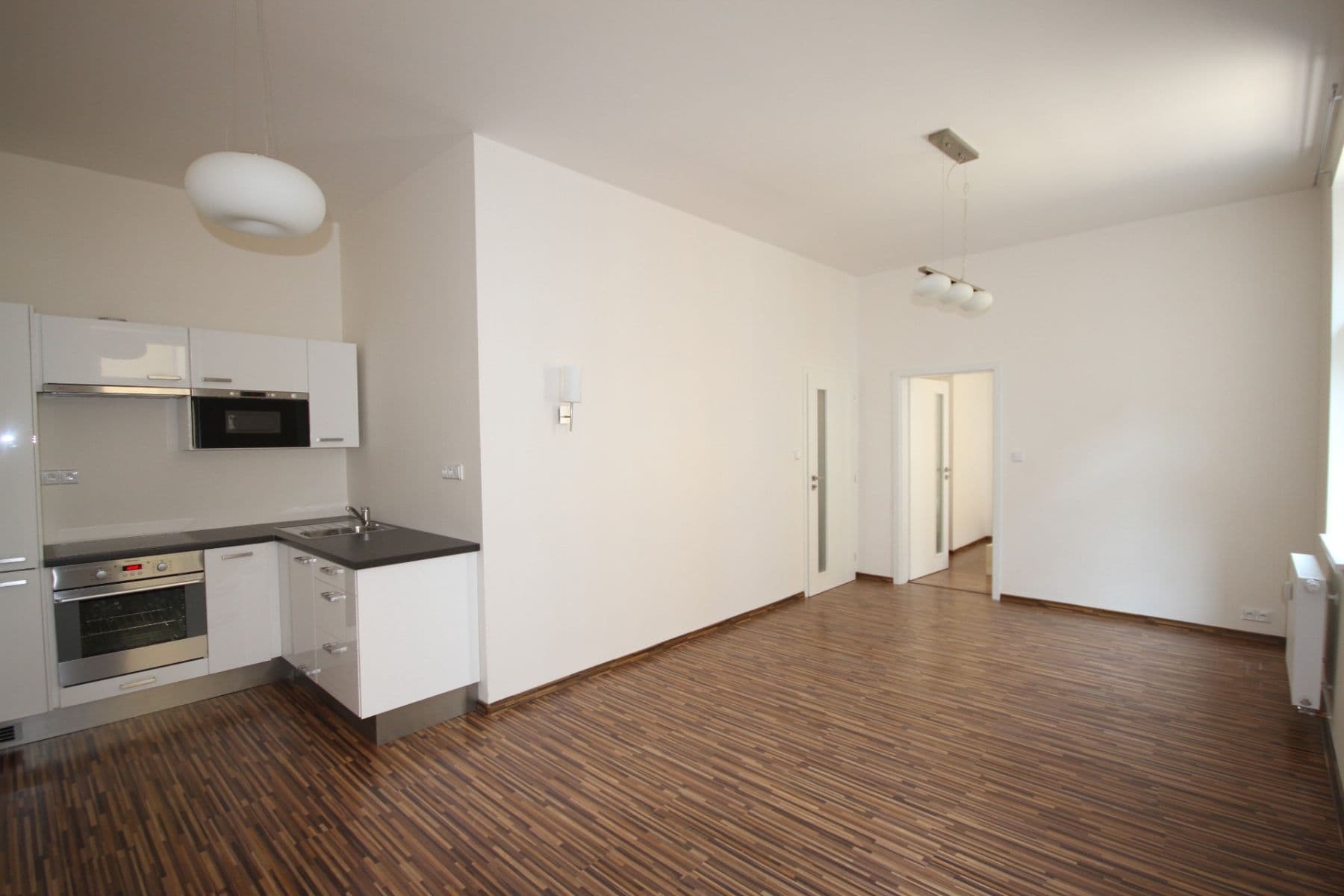 Pronájem bytu 2+kk 40 m², Na Maninách, Praha, Praha Pronájem bytu 2+kk 40 m², Na Maninách, Praha, Praha