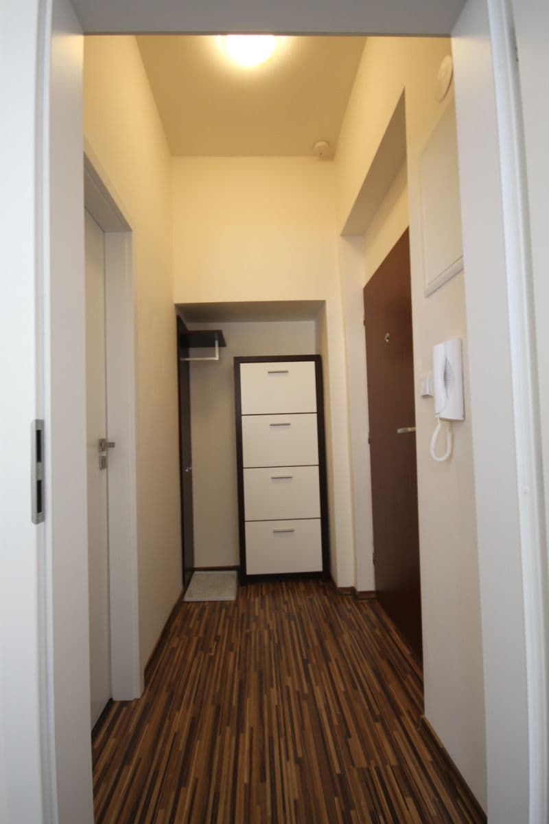 Pronájem bytu 2+kk 40 m², Na Maninách, Praha, Praha Pronájem bytu 2+kk 40 m², Na Maninách, Praha, Praha