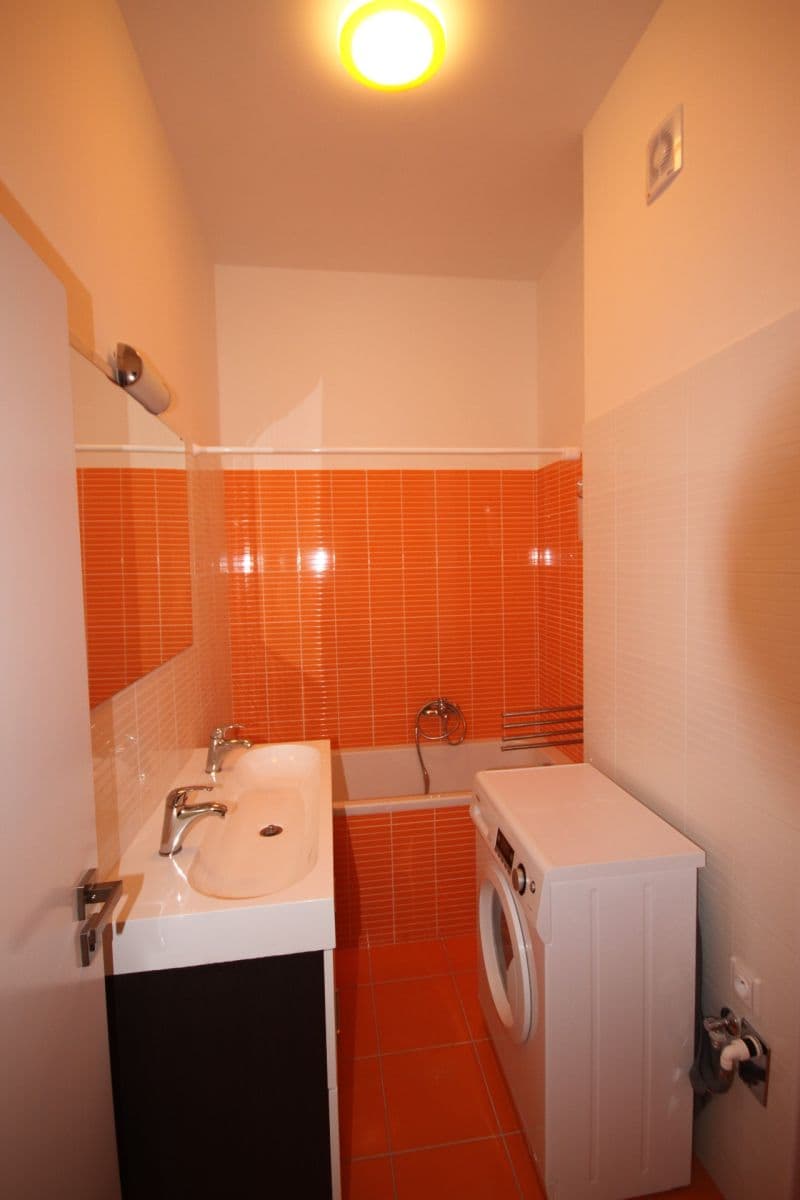 Pronájem bytu 2+kk 40 m², Na Maninách, Praha, Praha Pronájem bytu 2+kk 40 m², Na Maninách, Praha, Praha