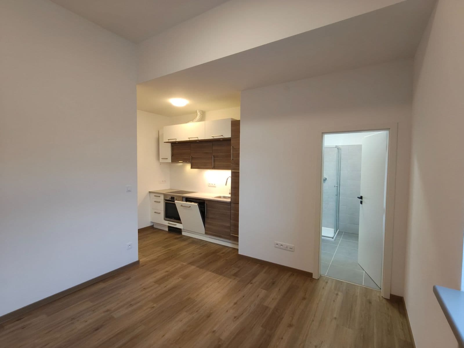 Pronájem bytu 1+kk 23 m², Vladislavova, Písek, Jihočeský kraj Pronájem bytu 1+kk 23 m², Vladislavova, Písek, Jihočeský kraj