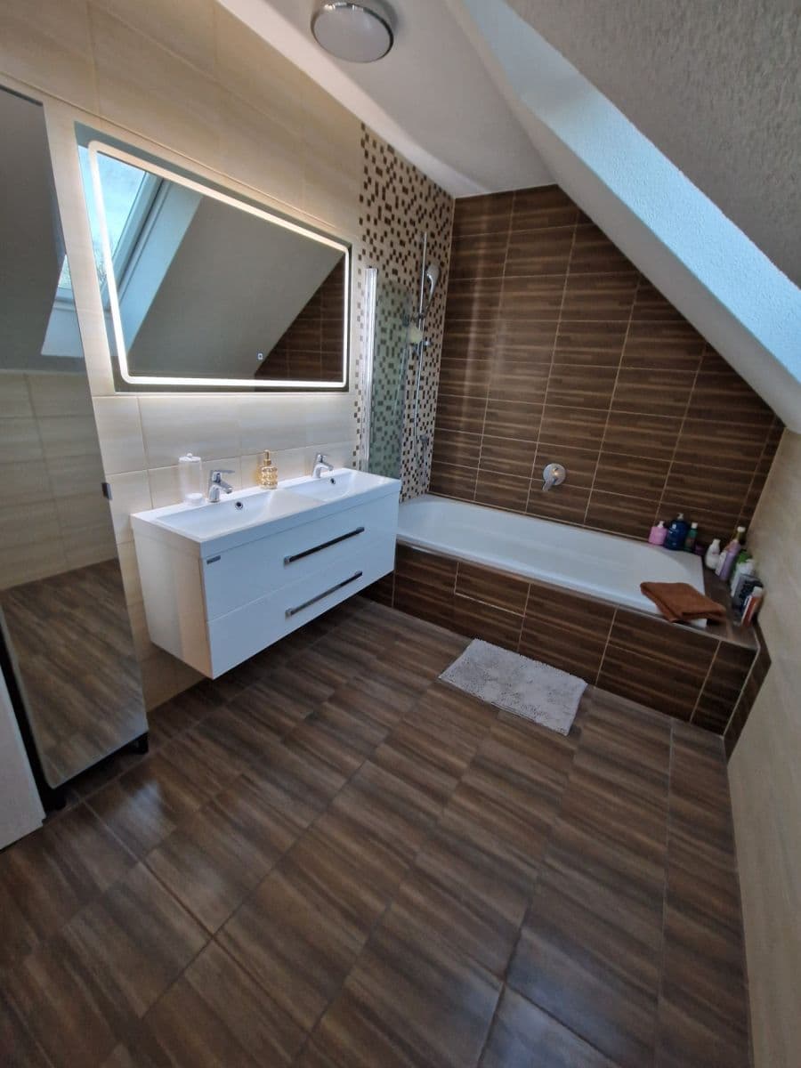 Prodej domu 150 m², pozemek 730 m², Nová Ves, Liberecký kraj Prodej domu 150 m², pozemek 730 m², Nová Ves, Liberecký kraj