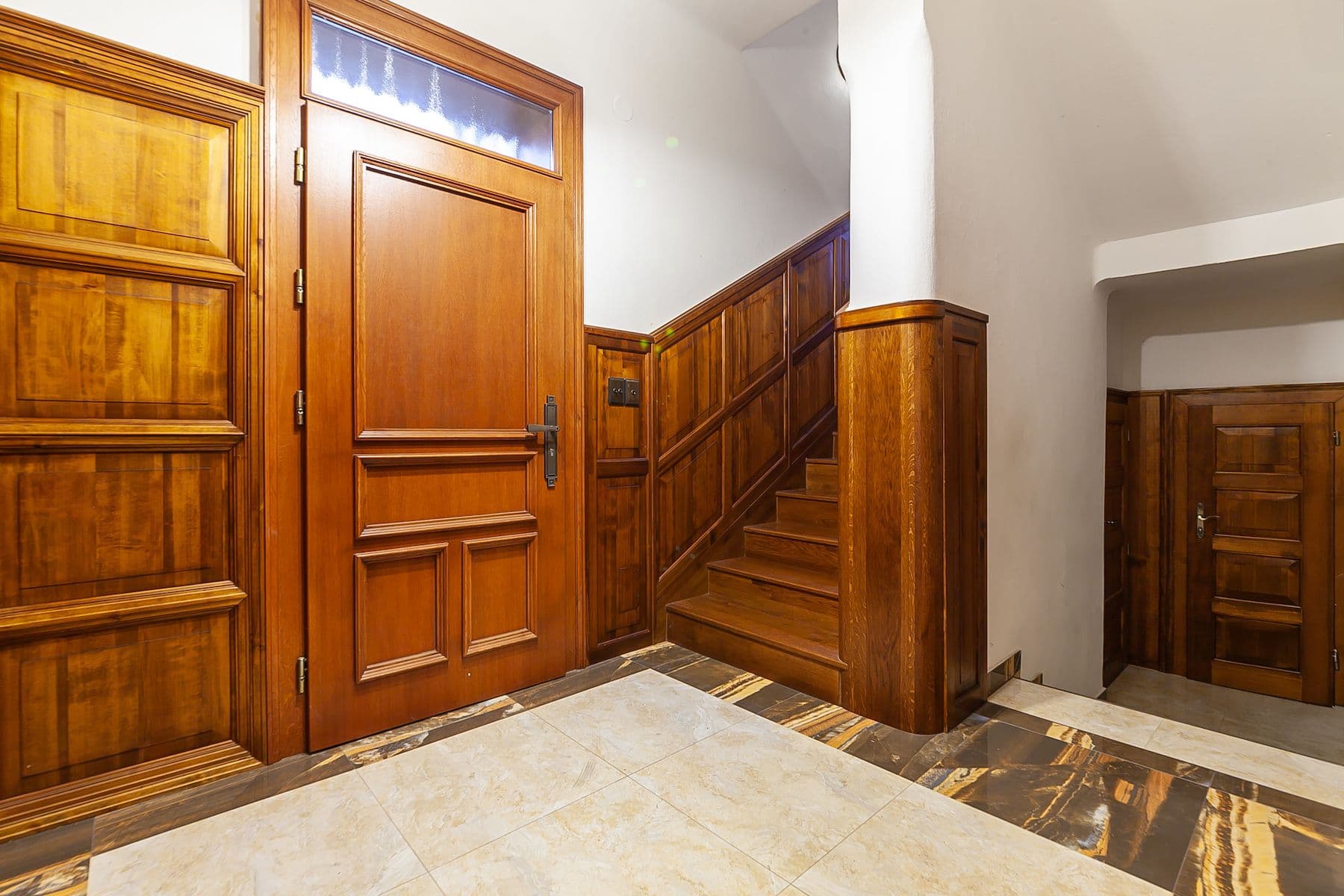 Prodej domu 200 m², pozemek 716 m², Letecká, Libčice nad Vltavou, Středočeský kraj Prodej domu 200 m², pozemek 716 m², Letecká, Libčice nad Vltavou, Středočeský kraj