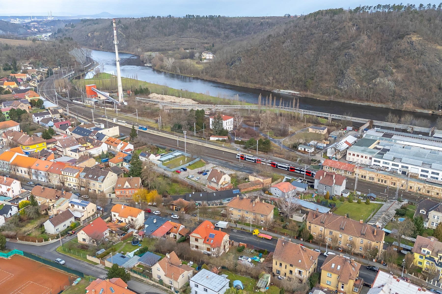 Prodej domu 200 m², pozemek 716 m², Letecká, Libčice nad Vltavou, Středočeský kraj Prodej domu 200 m², pozemek 716 m², Letecká, Libčice nad Vltavou, Středočeský kraj