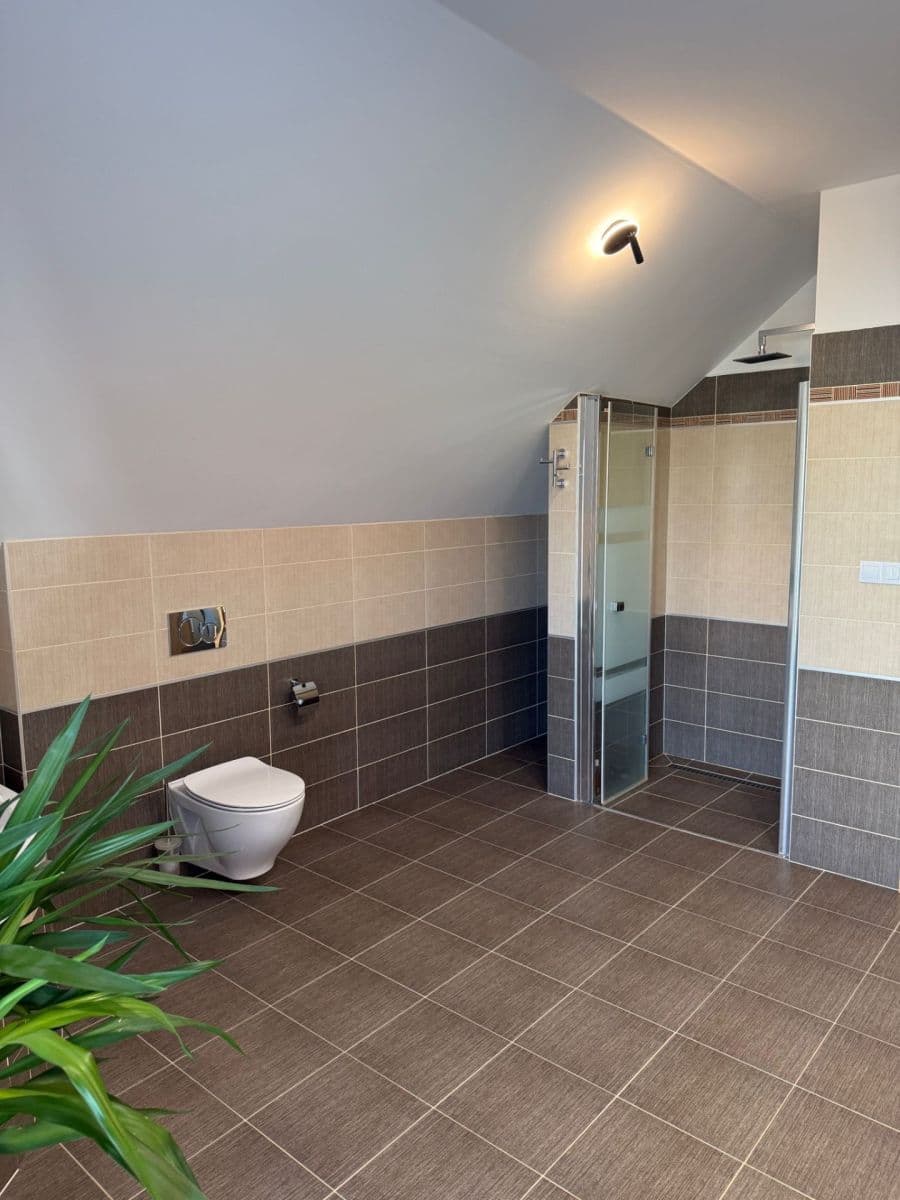 Prodej domu 142 m², pozemek 731 m², Vaňkovská, Stráž nad Nežárkou, Jihočeský kraj Prodej domu 142 m², pozemek 731 m², Vaňkovská, Stráž nad Nežárkou, Jihočeský kraj