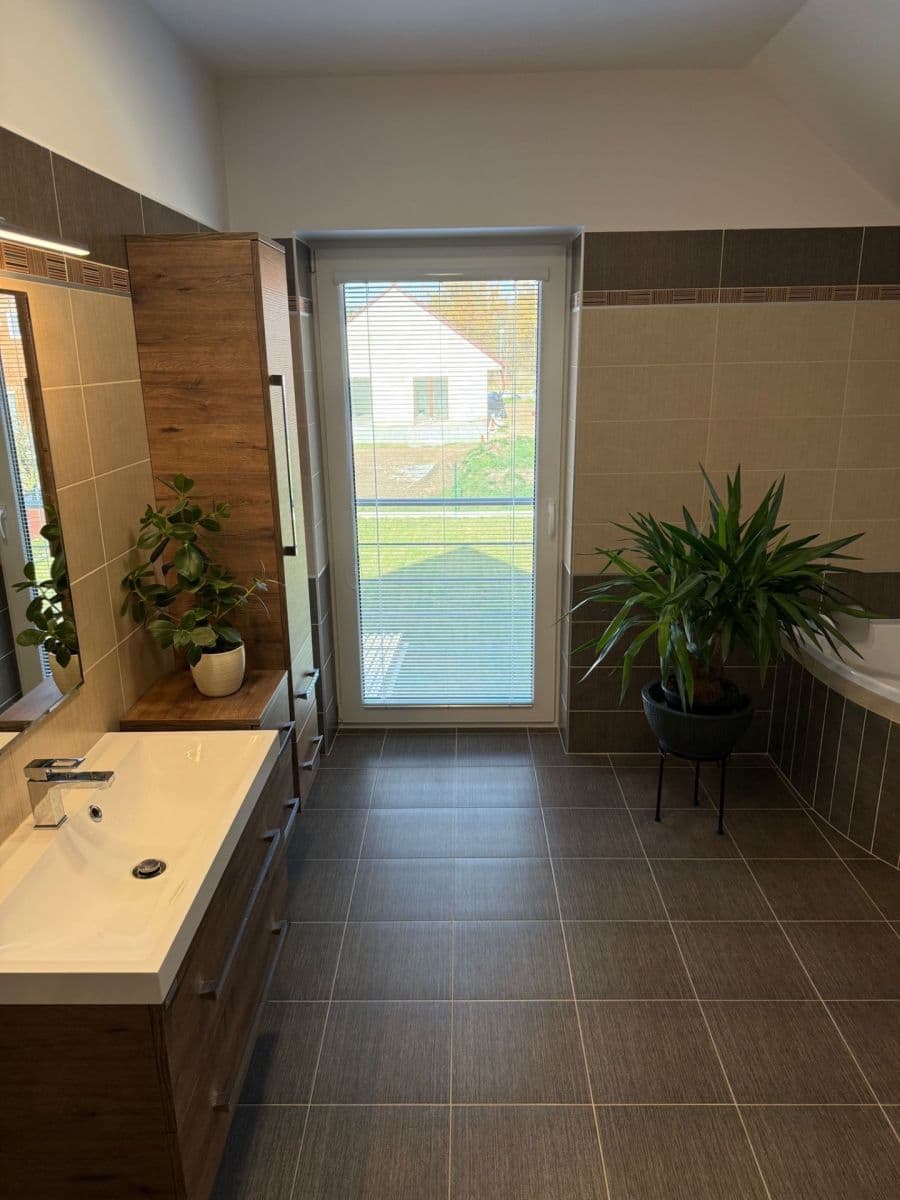 Prodej domu 142 m², pozemek 731 m², Vaňkovská, Stráž nad Nežárkou, Jihočeský kraj Prodej domu 142 m², pozemek 731 m², Vaňkovská, Stráž nad Nežárkou, Jihočeský kraj
