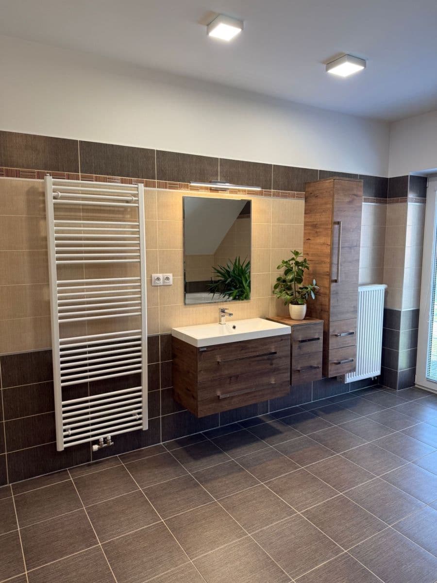 Prodej domu 142 m², pozemek 731 m², Vaňkovská, Stráž nad Nežárkou, Jihočeský kraj Prodej domu 142 m², pozemek 731 m², Vaňkovská, Stráž nad Nežárkou, Jihočeský kraj
