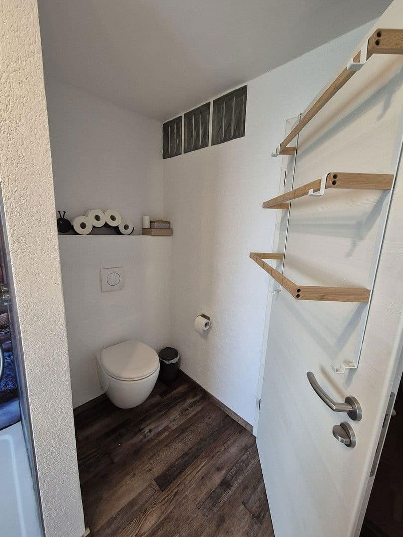 Pronájem bytu 4+1 105 m², Philippsburg, Bádensko-Württembersko Pronájem bytu 4+1 105 m², Philippsburg, Bádensko-Württembersko