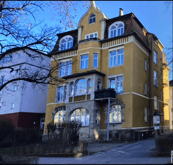 Pronájem bytu 4+1 135 m², Bahnhofstraße 25, Coburg, Bavorsko Pronájem bytu 4+1 135 m², Bahnhofstraße 25, Coburg, Bavorsko