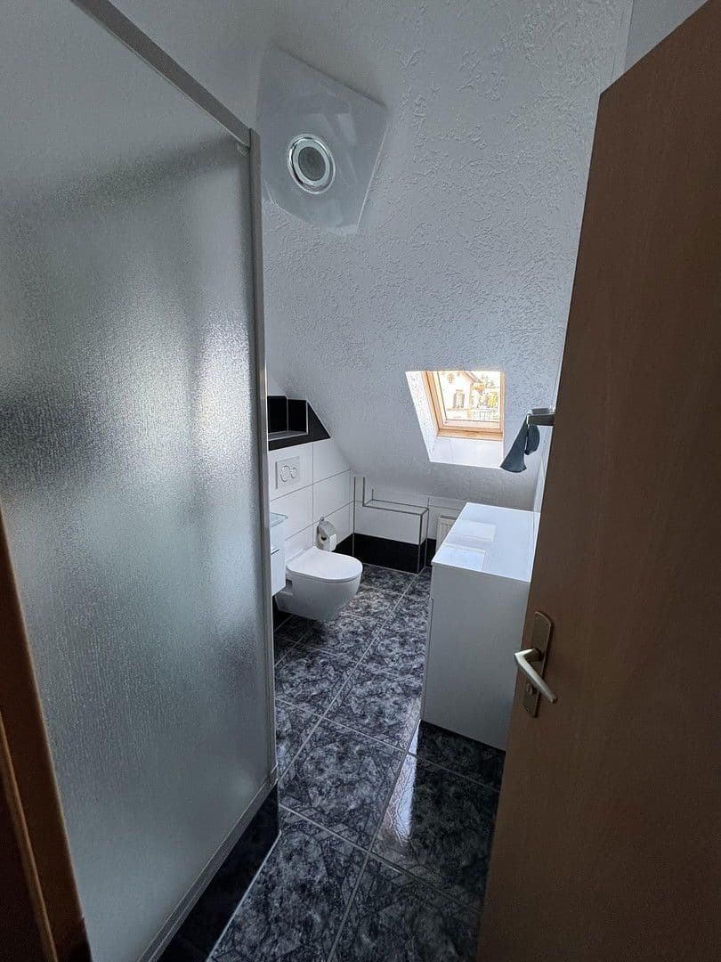 Prodej domu 138 m², pozemek 150 m², Leimen, Bádensko-Württembersko Prodej domu 138 m², pozemek 150 m², Leimen, Bádensko-Württembersko