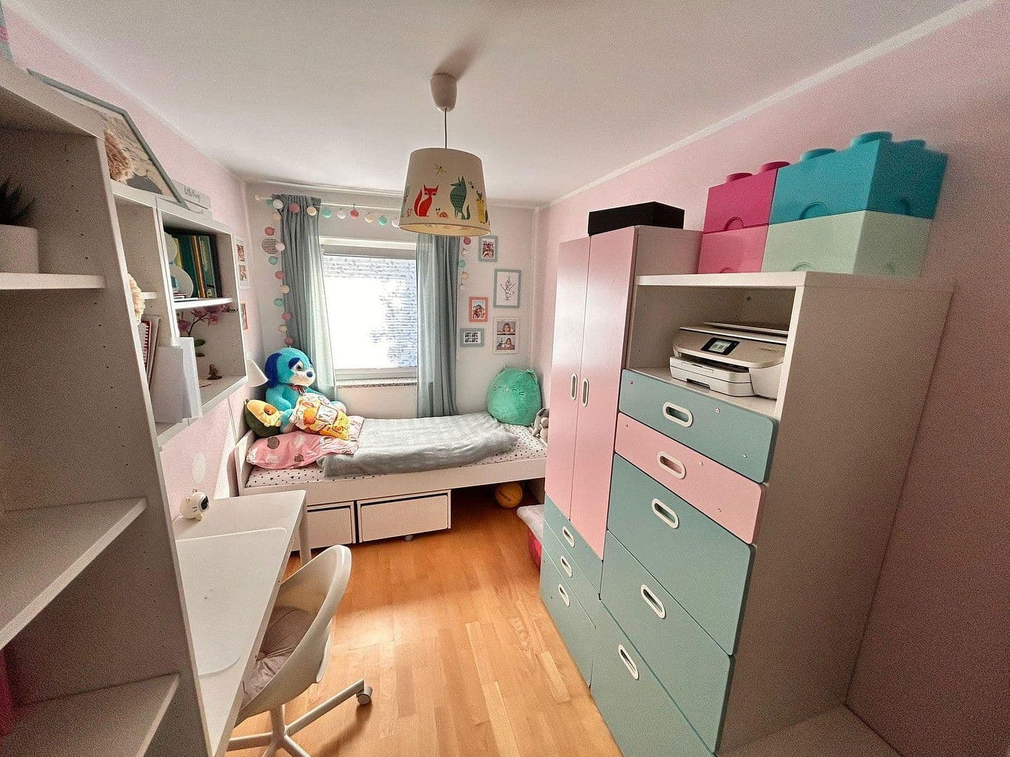 Pronájem bytu 3+1 68 m², Neubiberg, Bavorsko Pronájem bytu 3+1 68 m², Neubiberg, Bavorsko