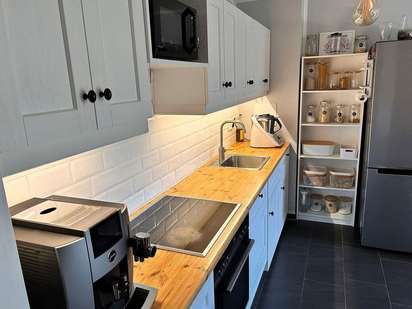 Pronájem bytu 3+1 68 m², Neubiberg, Bavorsko Pronájem bytu 3+1 68 m², Neubiberg, Bavorsko