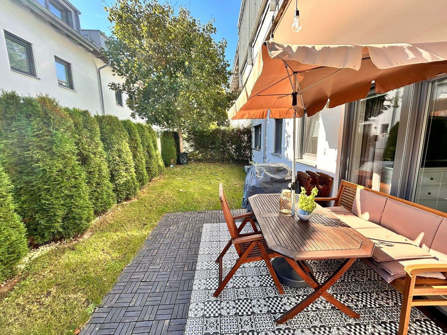 Pronájem bytu 3+1 68 m², Neubiberg, Bavorsko Pronájem bytu 3+1 68 m², Neubiberg, Bavorsko