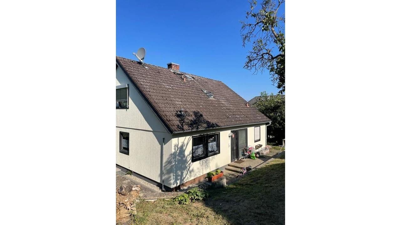 Pronájem domu 170 m², pozemek 700 m², Solms, Hessen Pronájem domu 170 m², pozemek 700 m², Solms, Hessen