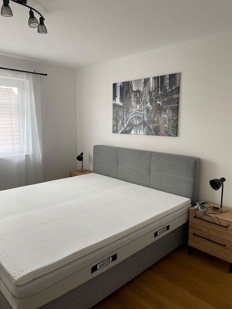 Pronájem bytu 4+1 121 m², Unterhaching, Bavorsko Pronájem bytu 4+1 121 m², Unterhaching, Bavorsko