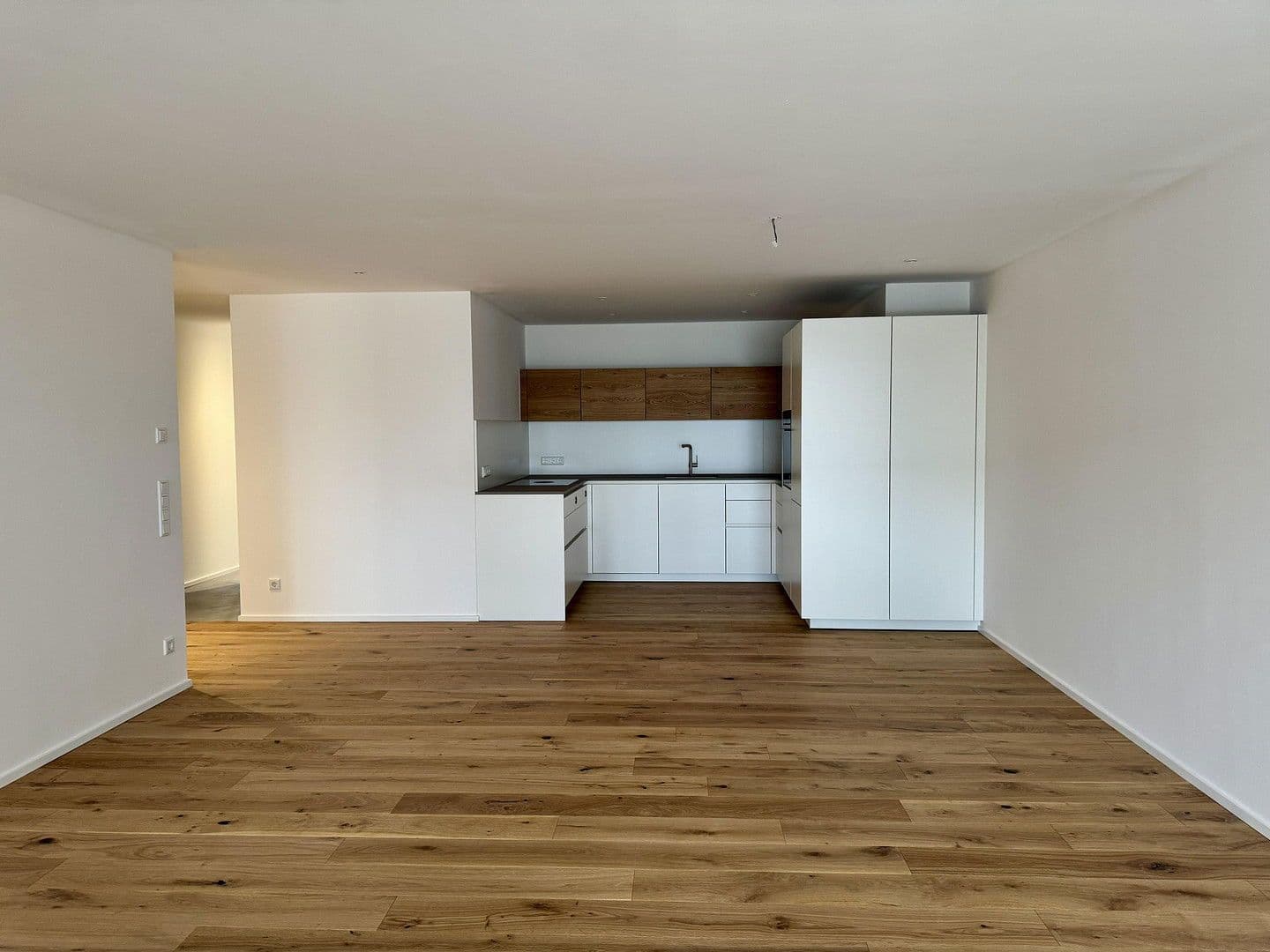 Pronájem bytu 3+1 109 m², Happinger Straße 66, Rosenheim, Bavorsko Pronájem bytu 3+1 109 m², Happinger Straße 66, Rosenheim, Bavorsko