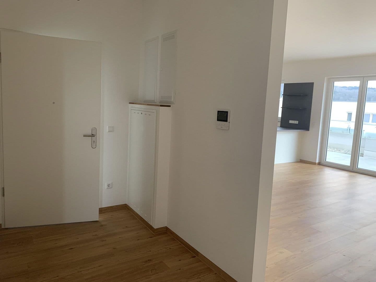 Pronájem bytu 3+kk 90 m², Lauchheim, Bádensko-Württembersko Pronájem bytu 3+kk 90 m², Lauchheim, Bádensko-Württembersko