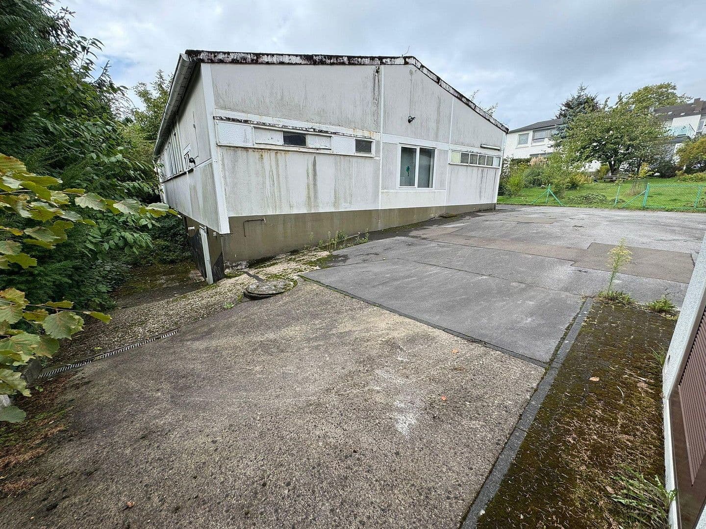 Prodej nebytového prostoru 600 m², Solingen, Severní Porýní-Vestfálsko Prodej nebytového prostoru 600 m², Solingen, Severní Porýní-Vestfálsko