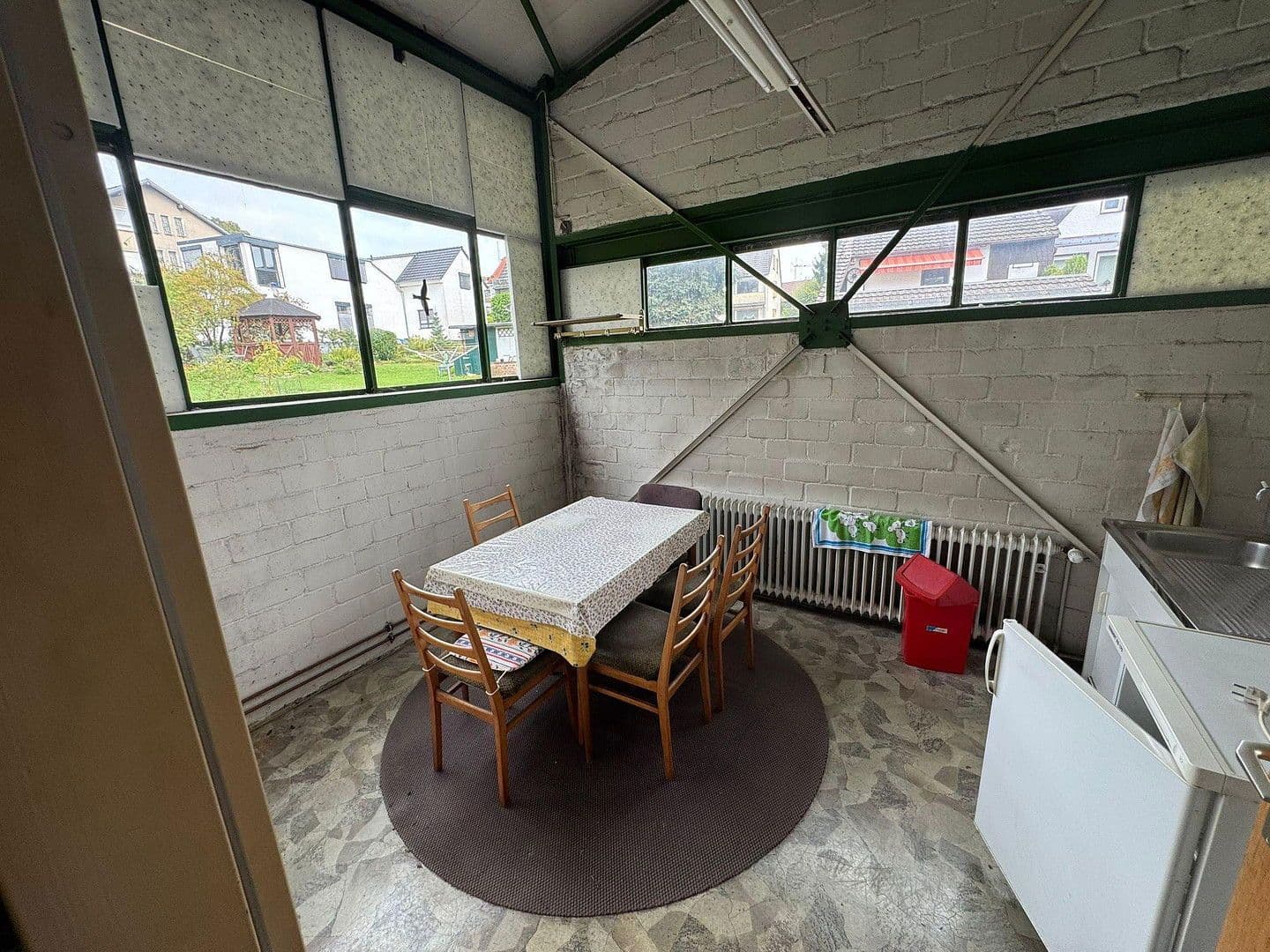 Prodej nebytového prostoru 600 m², Solingen, Severní Porýní-Vestfálsko Prodej nebytového prostoru 600 m², Solingen, Severní Porýní-Vestfálsko