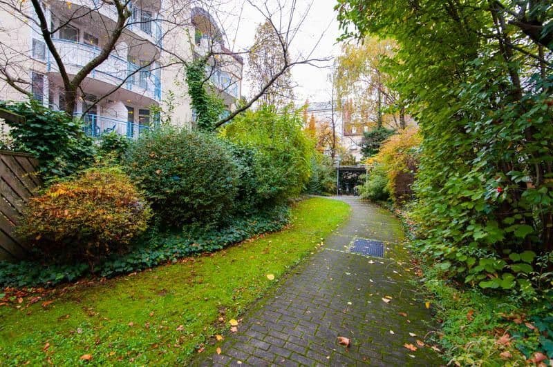 Pronájem bytu 1+1 32 m², Liebigstr. 20 A, München, Bavorsko Pronájem bytu 1+1 32 m², Liebigstr. 20 A, München, Bavorsko