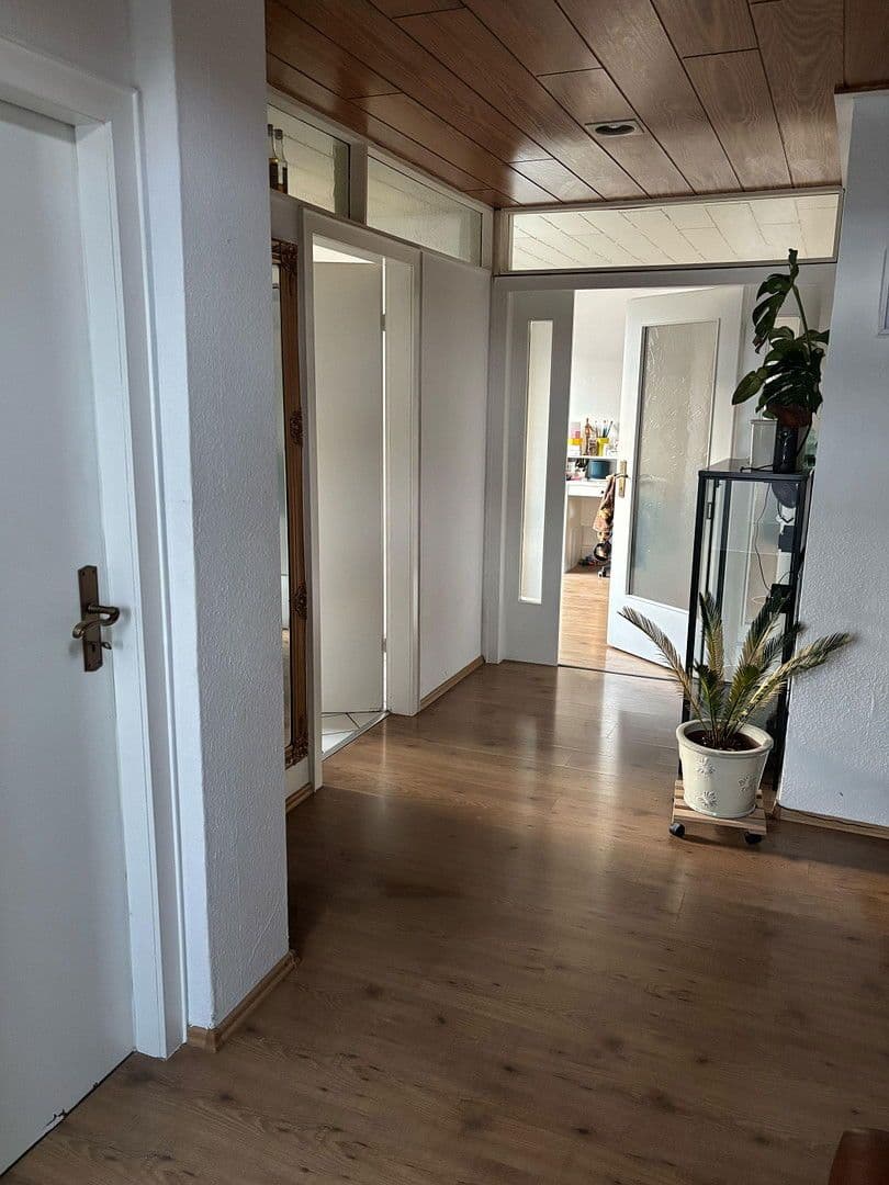 Pronájem bytu 2+1 90 m², Lutherstraße 8, Osnabrück, Dolní Sasko Pronájem bytu 2+1 90 m², Lutherstraße 8, Osnabrück, Dolní Sasko