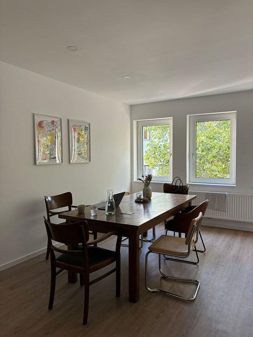 Pronájem bytu 3+1 75 m², Heumarkt 77, Köln, Severní Porýní-Vestfálsko Pronájem bytu 3+1 75 m², Heumarkt 77, Köln, Severní Porýní-Vestfálsko