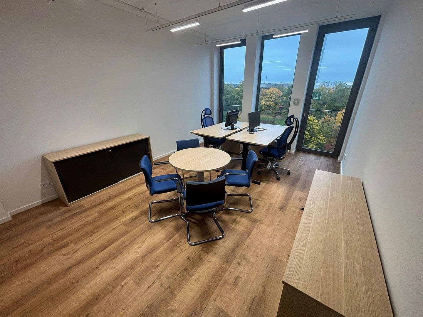 Pronájem kanceláře 1.200 m², Pelkovenstraße 145, München, Bavorsko Pronájem kanceláře 1.200 m², Pelkovenstraße 145, München, Bavorsko