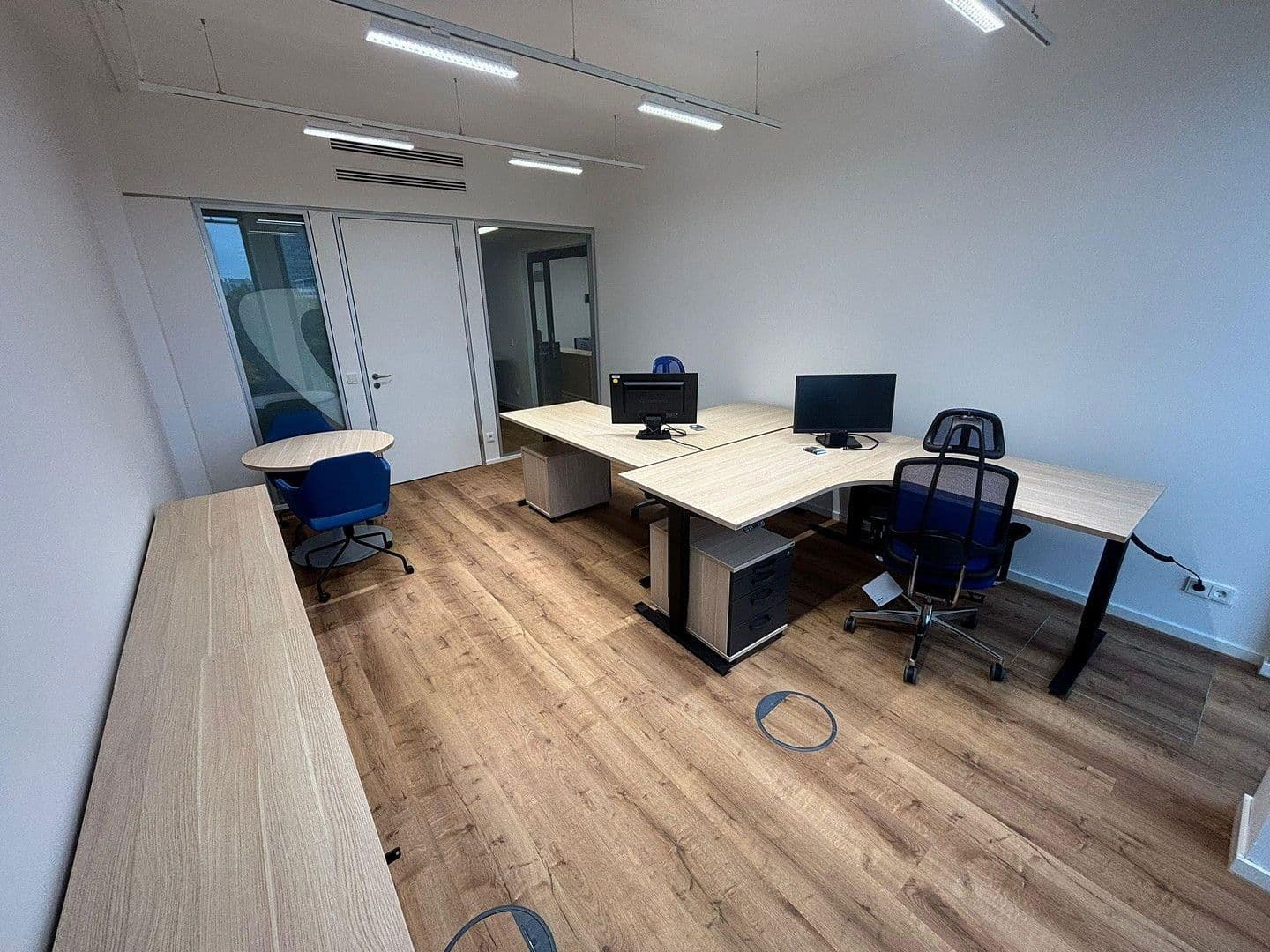 Pronájem kanceláře 1.200 m², Pelkovenstraße 145, München, Bavorsko Pronájem kanceláře 1.200 m², Pelkovenstraße 145, München, Bavorsko