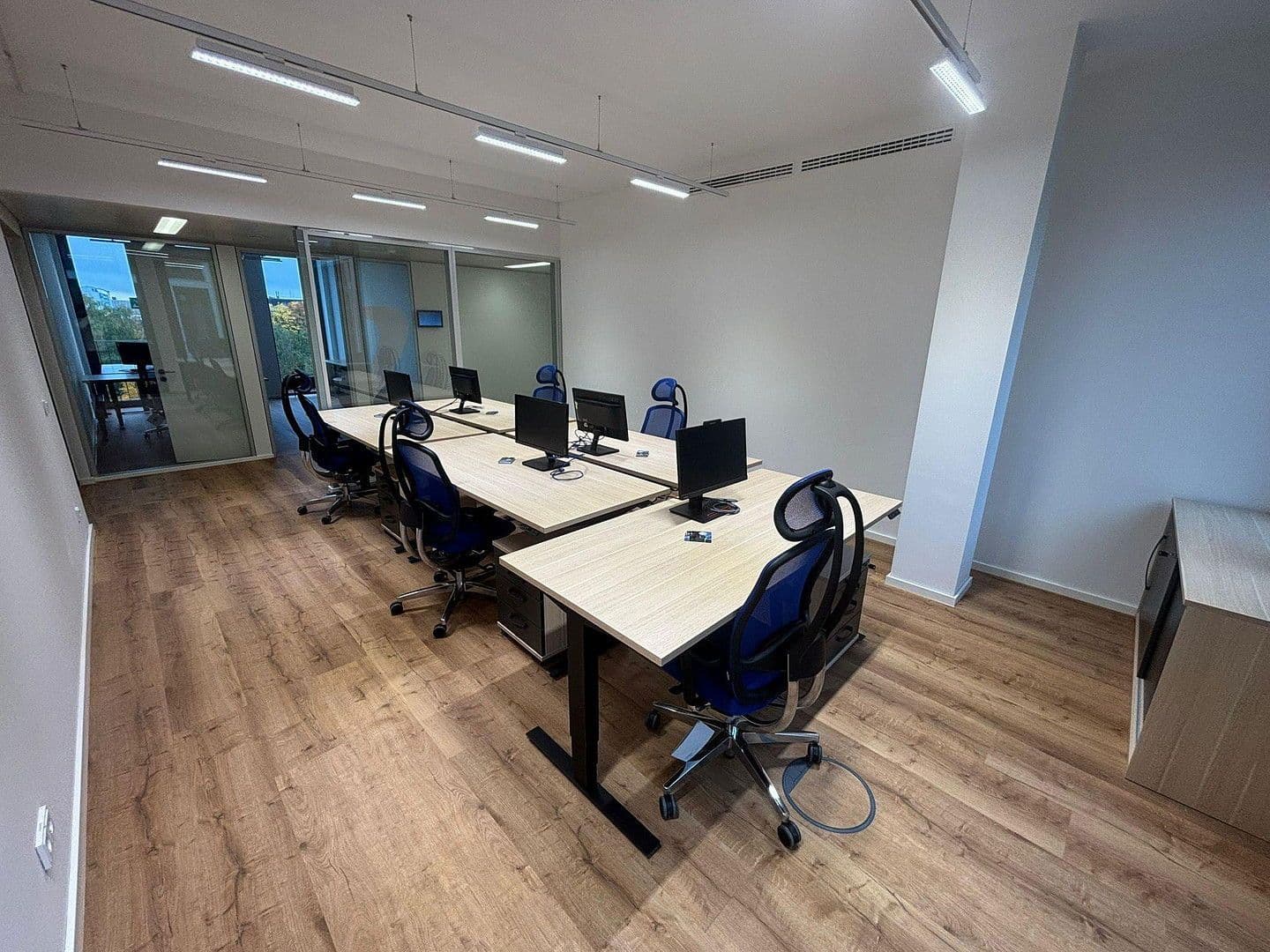 Pronájem kanceláře 1.200 m², Pelkovenstraße 145, München, Bavorsko Pronájem kanceláře 1.200 m², Pelkovenstraße 145, München, Bavorsko