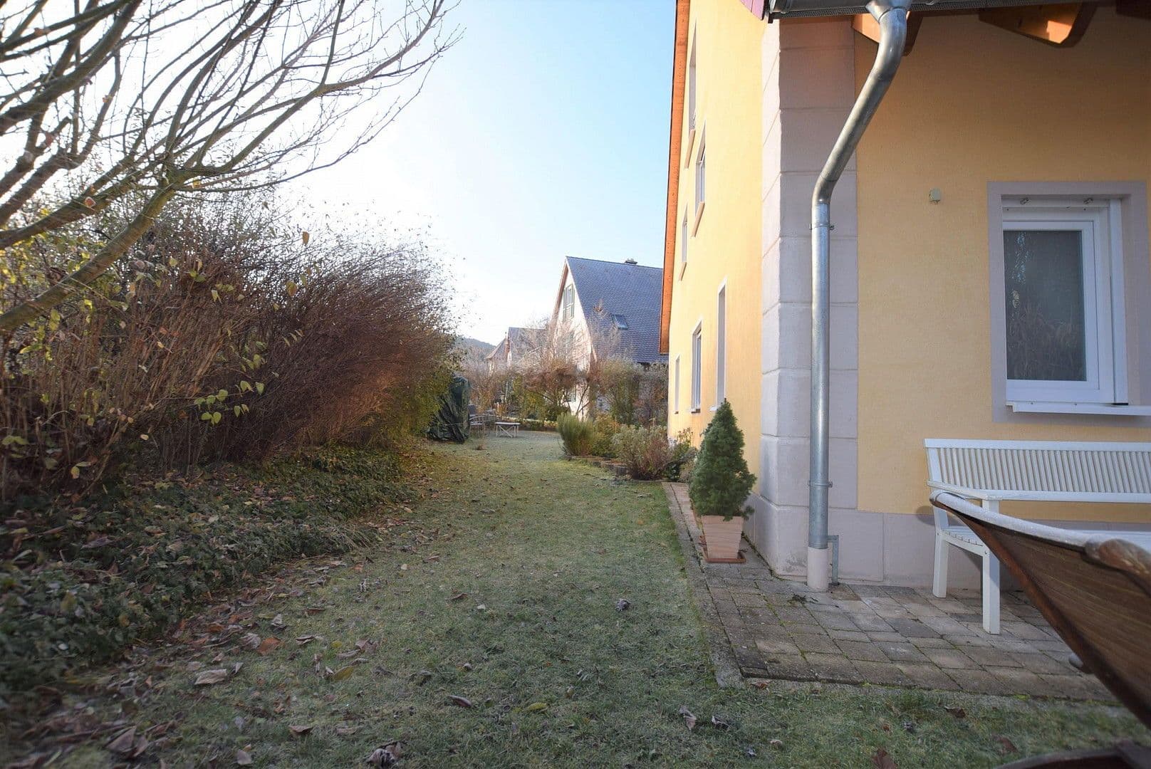 Pronájem domu 166 m², pozemek 230 m², Bubenreuth, Bavorsko Pronájem domu 166 m², pozemek 230 m², Bubenreuth, Bavorsko