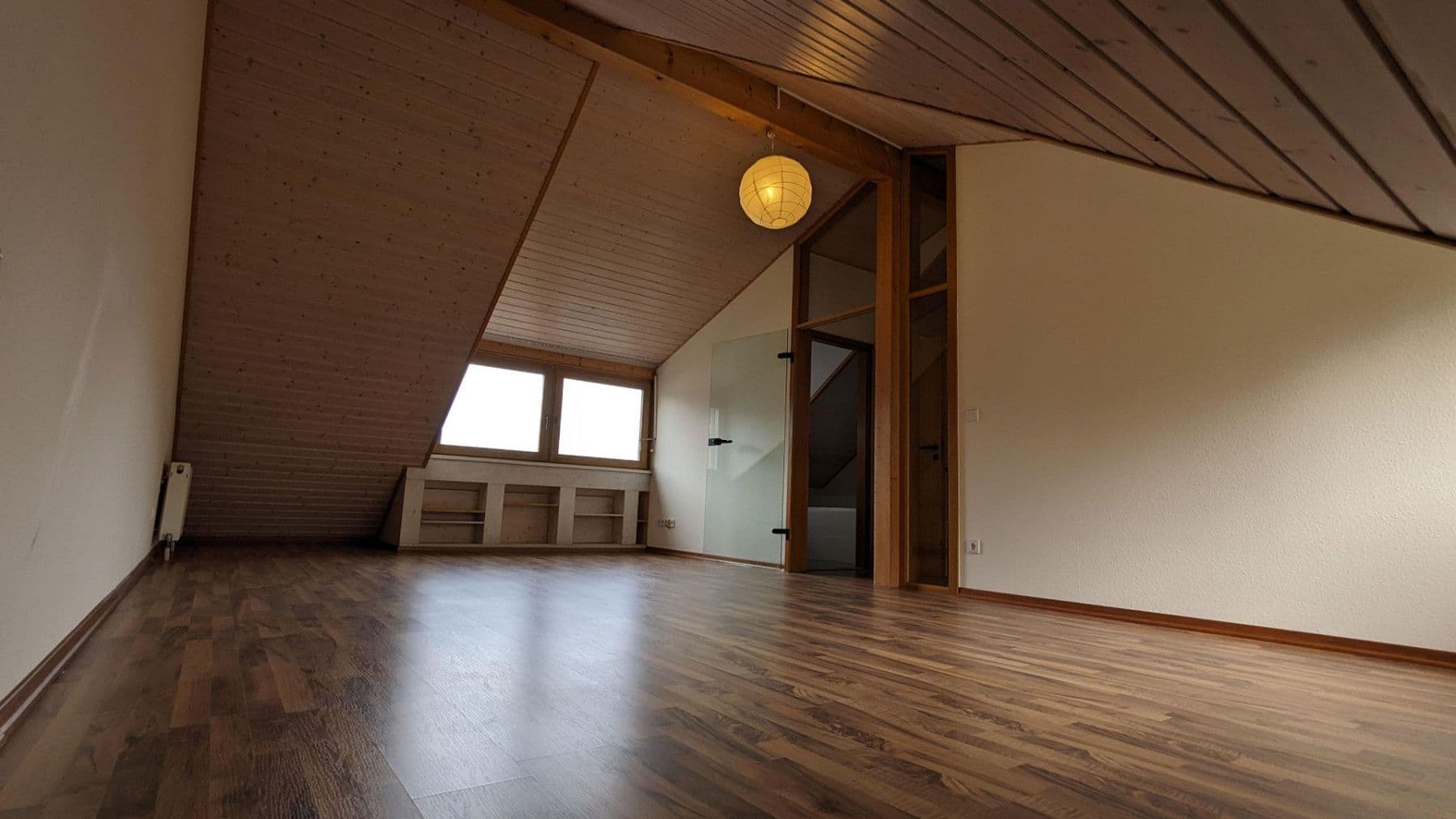 Prodej domu 150 m², pozemek 213 m², Baden-Baden, Bádensko-Württembersko Prodej domu 150 m², pozemek 213 m², Baden-Baden, Bádensko-Württembersko