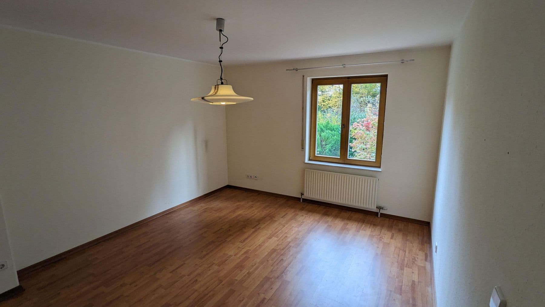 Prodej domu 150 m², pozemek 213 m², Baden-Baden, Bádensko-Württembersko Prodej domu 150 m², pozemek 213 m², Baden-Baden, Bádensko-Württembersko
