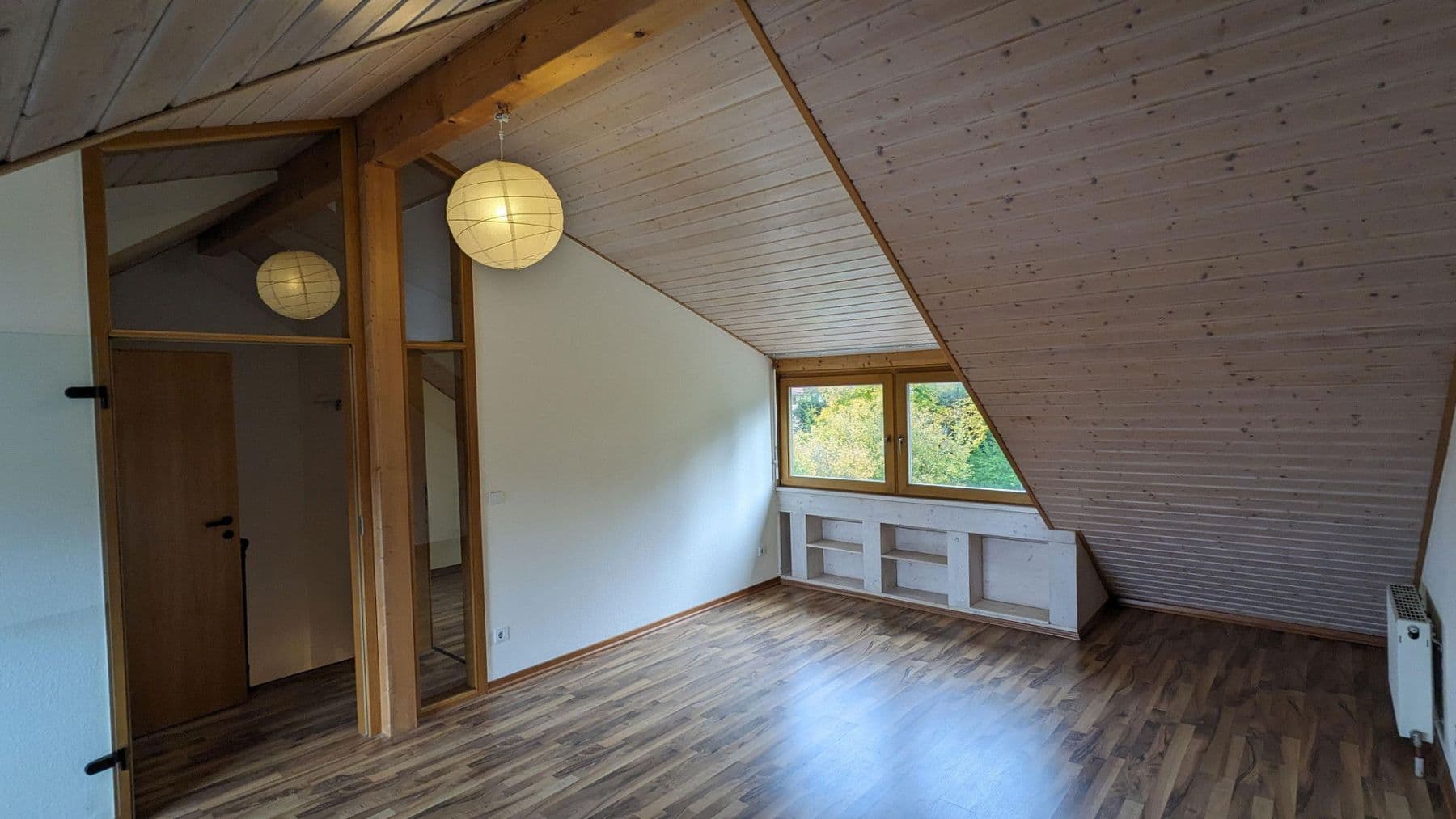 Prodej domu 150 m², pozemek 213 m², Baden-Baden, Bádensko-Württembersko Prodej domu 150 m², pozemek 213 m², Baden-Baden, Bádensko-Württembersko